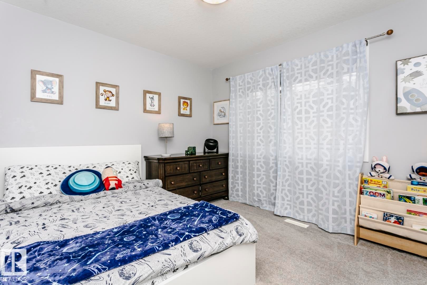 












183 ABERDEEN Crescent

,
Sherwood Park,




AB
T8H 1X2

