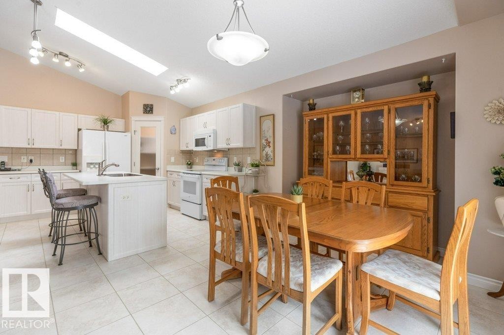 












6712 SPEAKER Place

,
Edmonton,




AB
T6R 0N9

