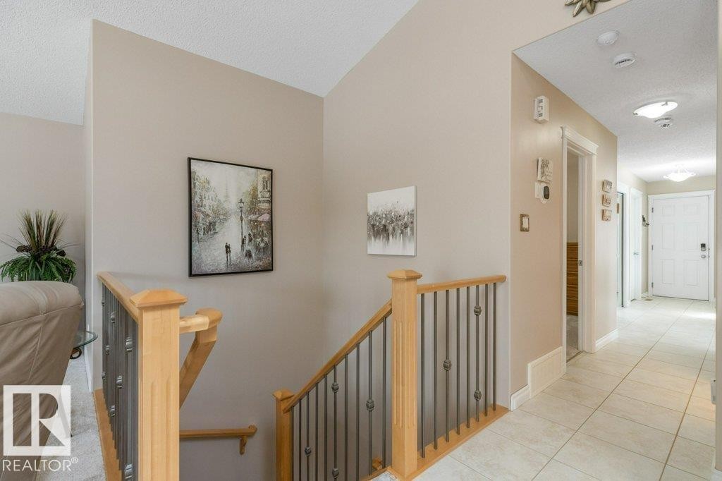 












6712 SPEAKER Place

,
Edmonton,




AB
T6R 0N9

