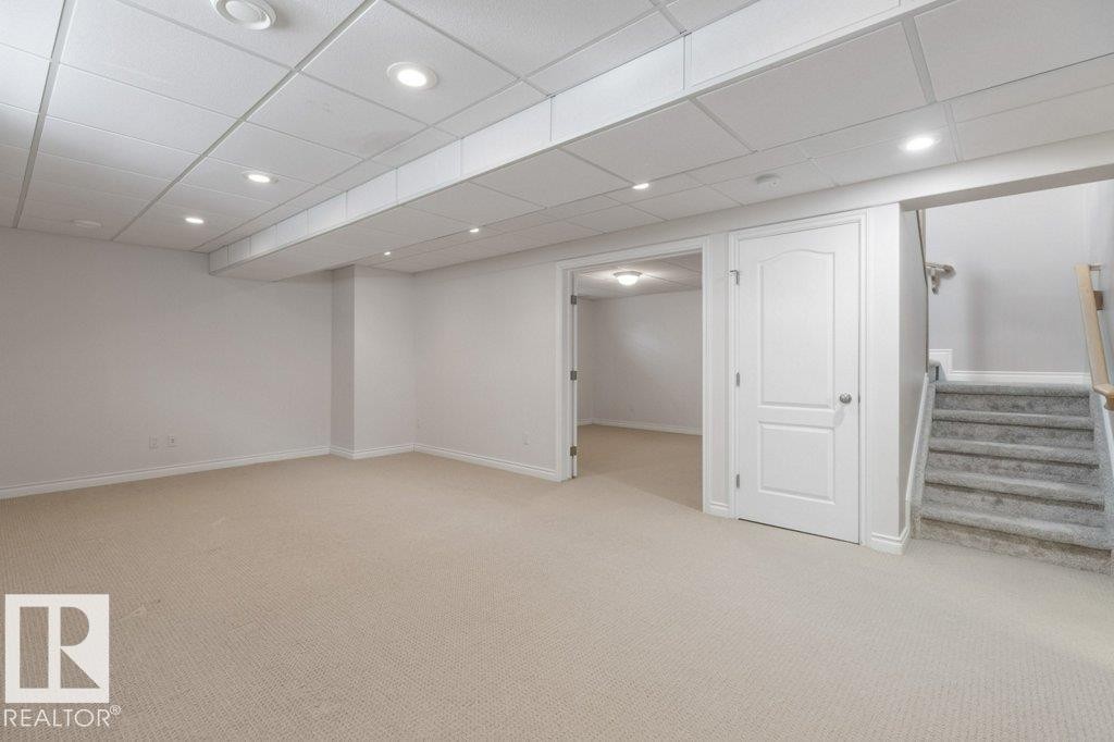 












6712 SPEAKER Place

,
Edmonton,




AB
T6R 0N9

