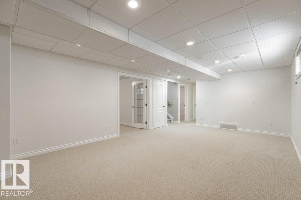 












6712 SPEAKER Place

,
Edmonton,




AB
T6R 0N9

