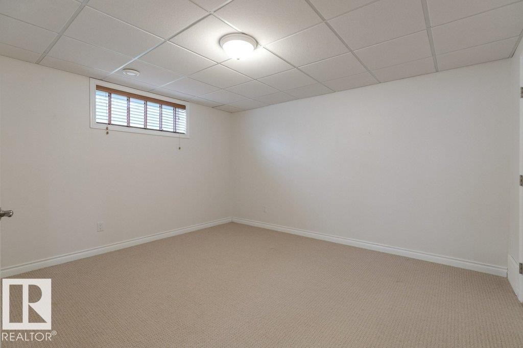 












6712 SPEAKER Place

,
Edmonton,




AB
T6R 0N9

