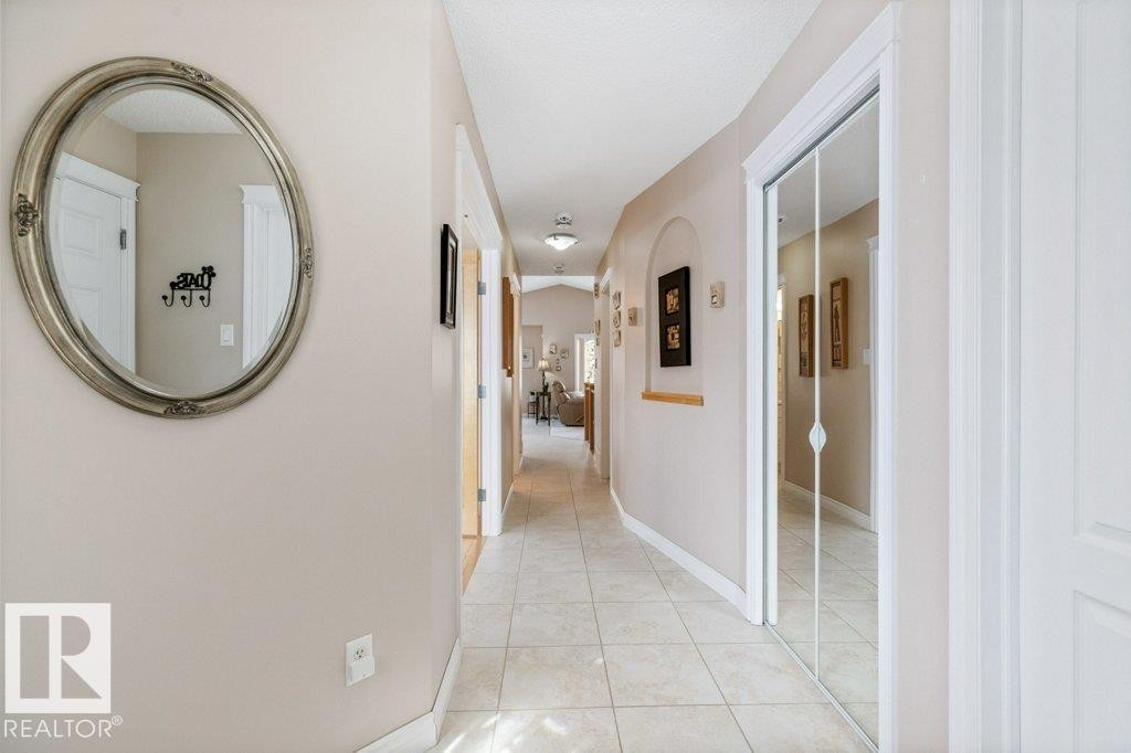 












6712 SPEAKER Place

,
Edmonton,




AB
T6R 0N9

