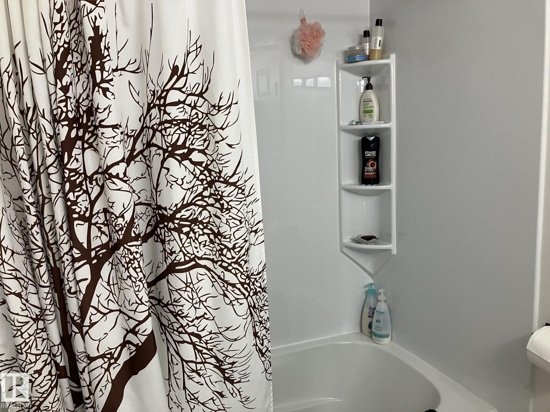 












14622 118 Street

,
Edmonton,




AB
T5X 2J4

