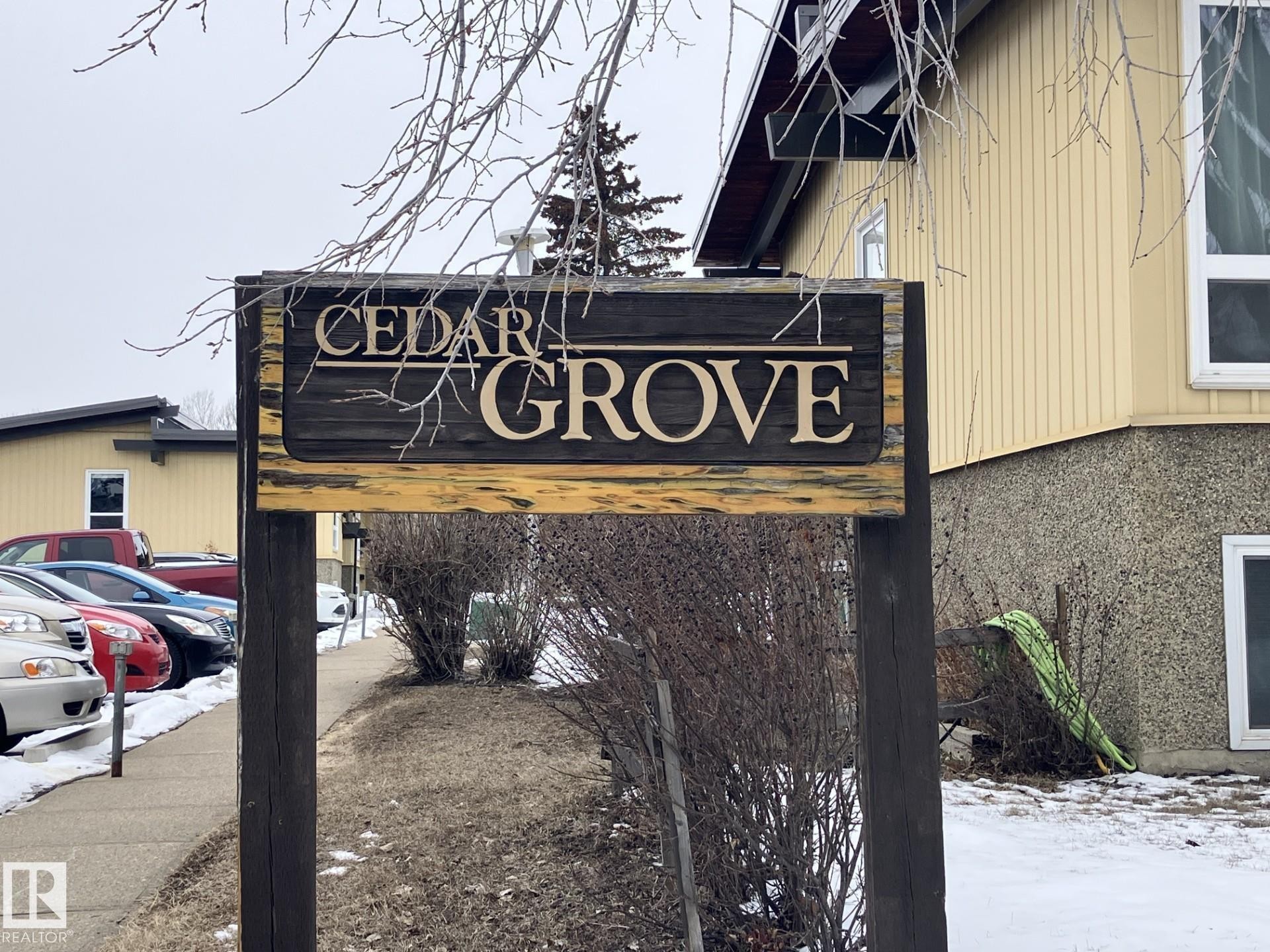 












14622 118 Street

,
Edmonton,




AB
T5X 2J4

