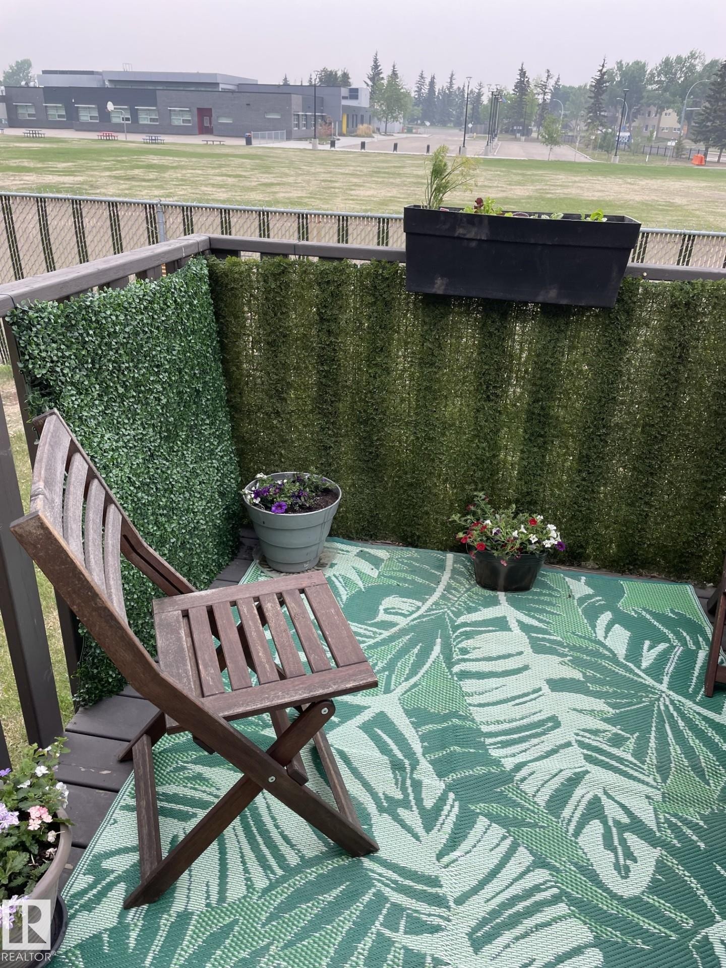 












14622 118 Street

,
Edmonton,




AB
T5X 2J4

