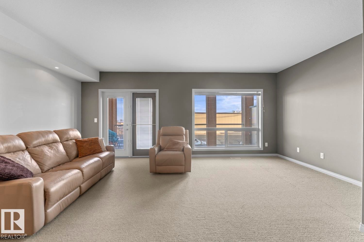 












107 801 11 Street

,
Cold Lake,




AB
T9M 1H5

