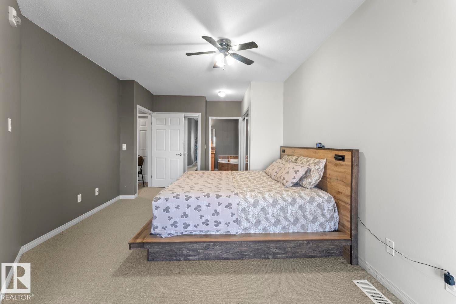 












107 801 11 Street

,
Cold Lake,




AB
T9M 1H5

