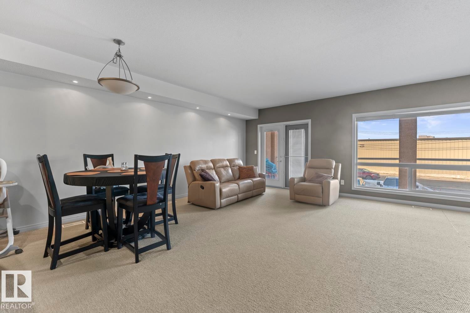 












107 801 11 Street

,
Cold Lake,




AB
T9M 1H5

