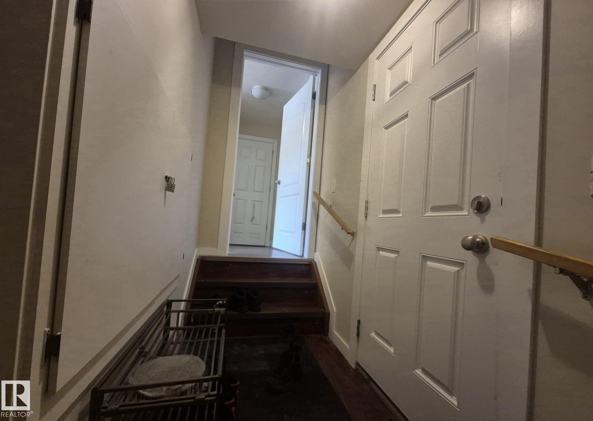 












3308 18B Avenue

,
Edmonton,




AB
T6T 0R4

