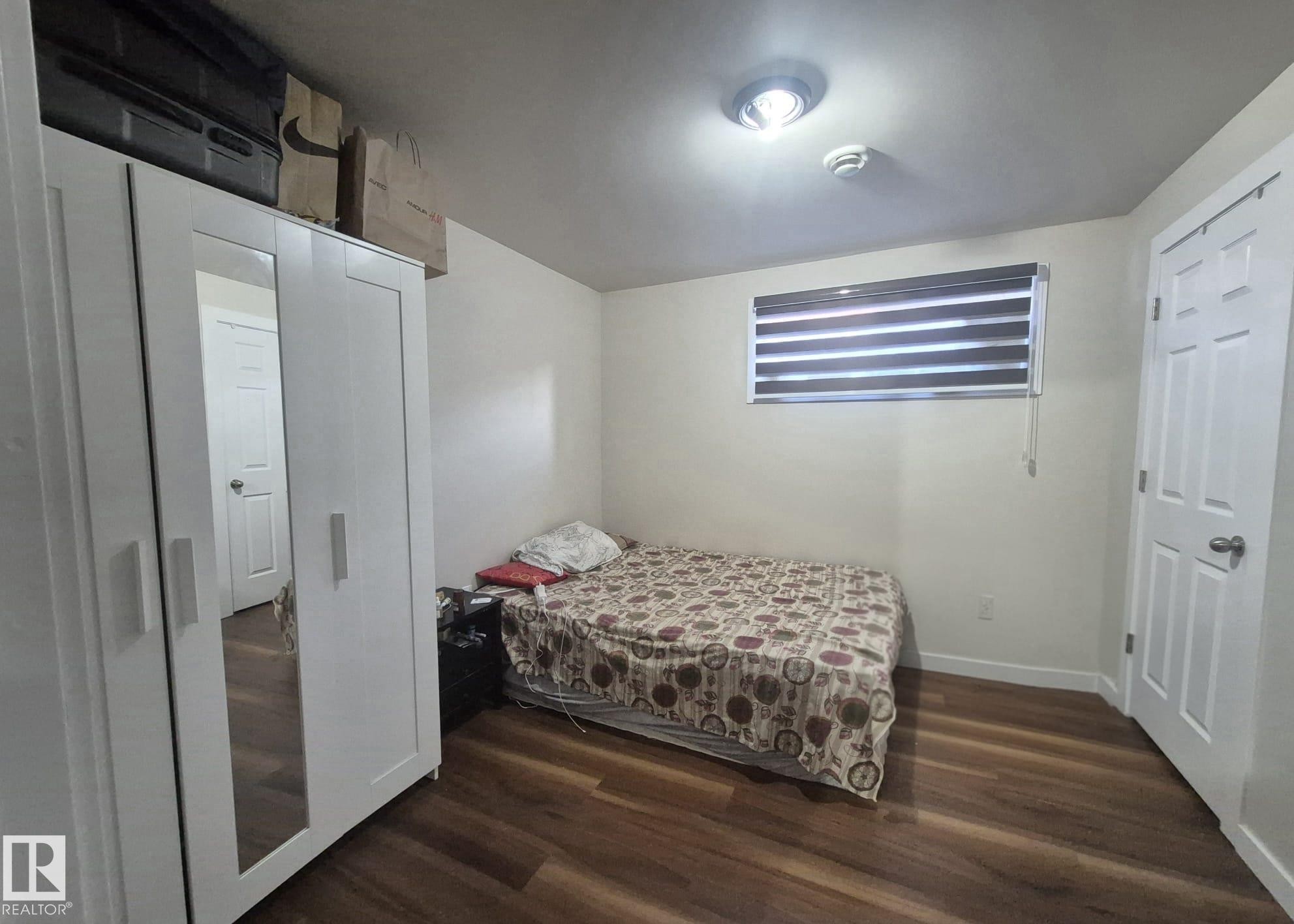 












3308 18B Avenue

,
Edmonton,




AB
T6T 0R4

