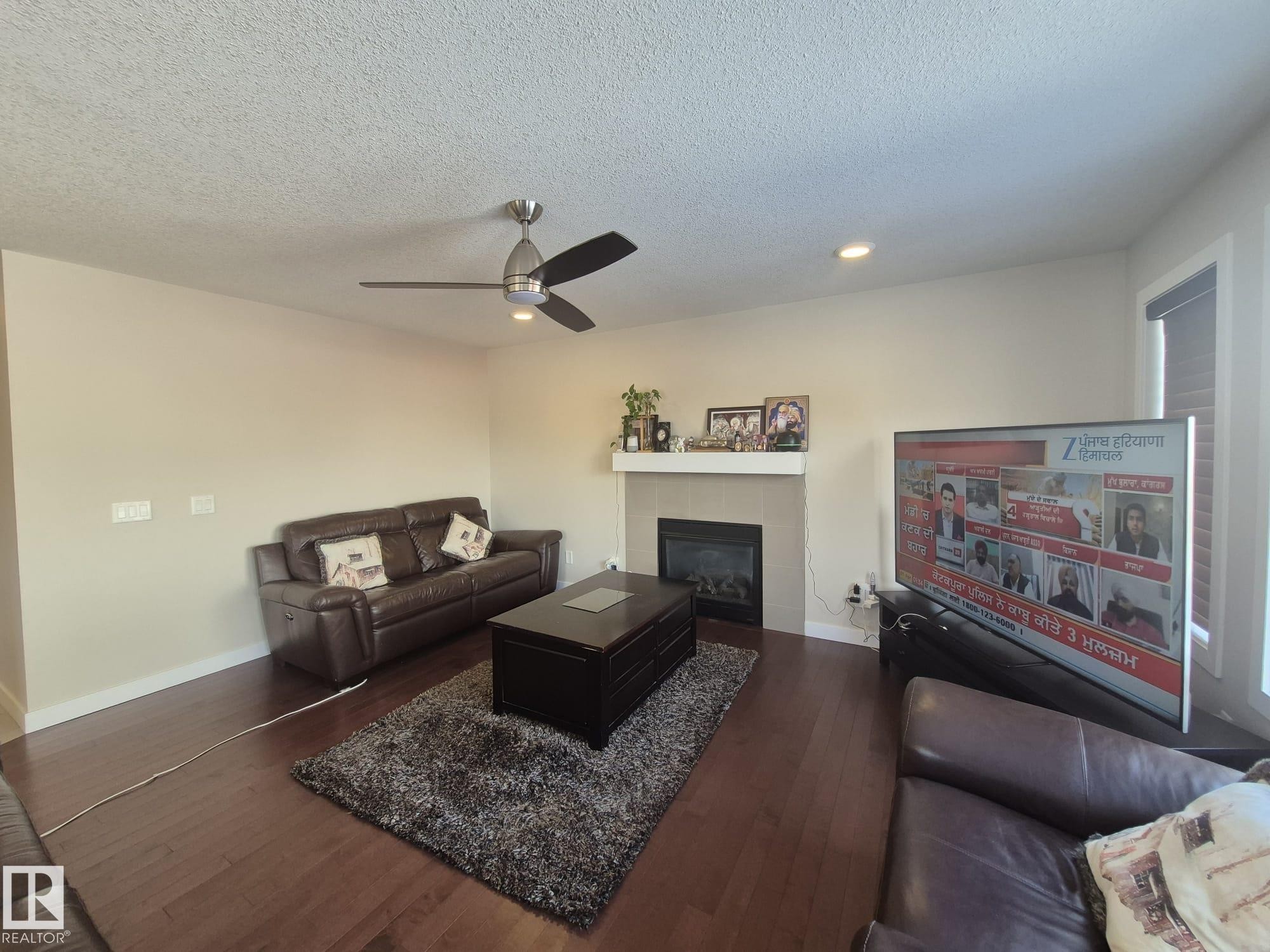 












3308 18B Avenue

,
Edmonton,




AB
T6T 0R4

