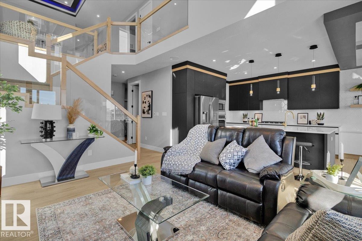 












207 STARLING

,
Fort Saskatchewan,




AB
T8L 0Y3

