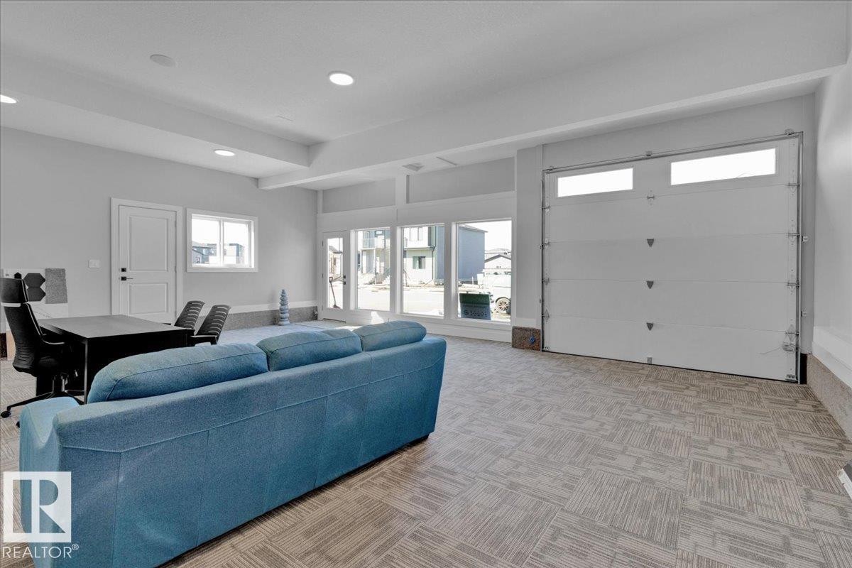 












207 STARLING

,
Fort Saskatchewan,




AB
T8L 0Y3

