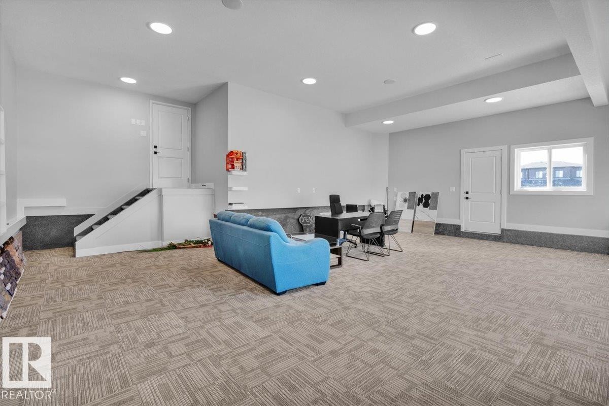 












207 STARLING

,
Fort Saskatchewan,




AB
T8L 0Y3

