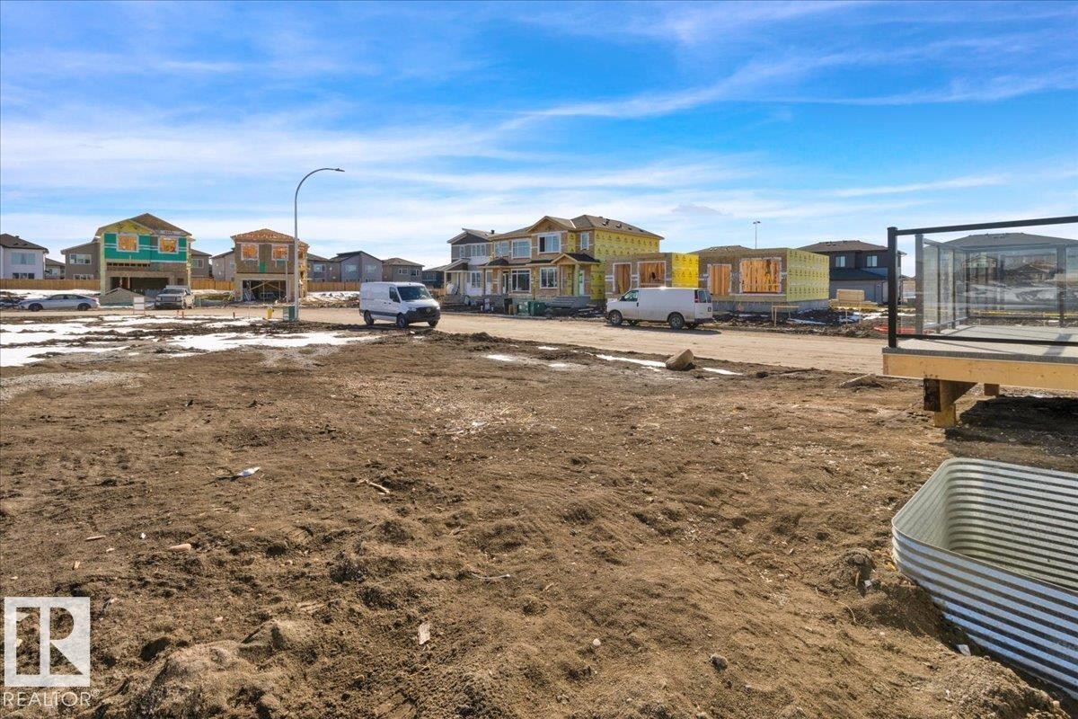 












207 STARLING

,
Fort Saskatchewan,




AB
T8L 0Y3

