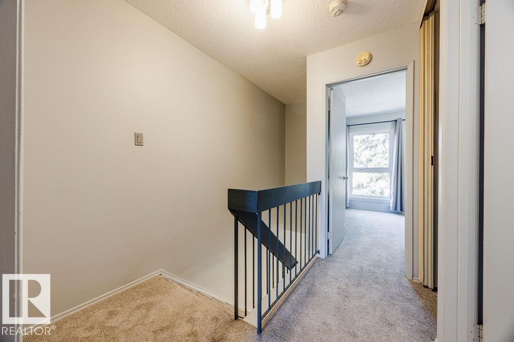 












12032 25 Avenue

,
Edmonton,




AB
T6J 4L3

