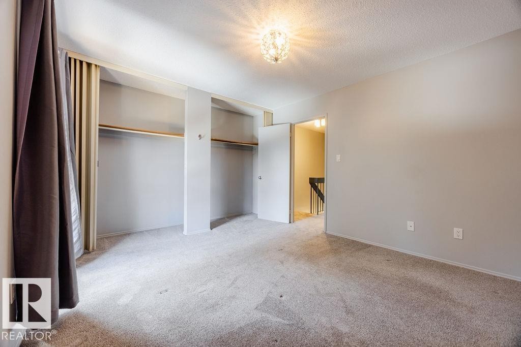 












12032 25 Avenue

,
Edmonton,




AB
T6J 4L3

