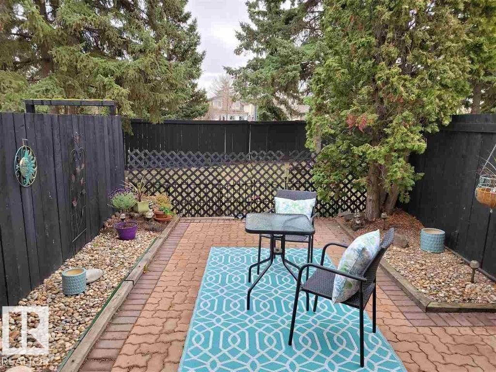












12032 25 Avenue

,
Edmonton,




AB
T6J 4L3

