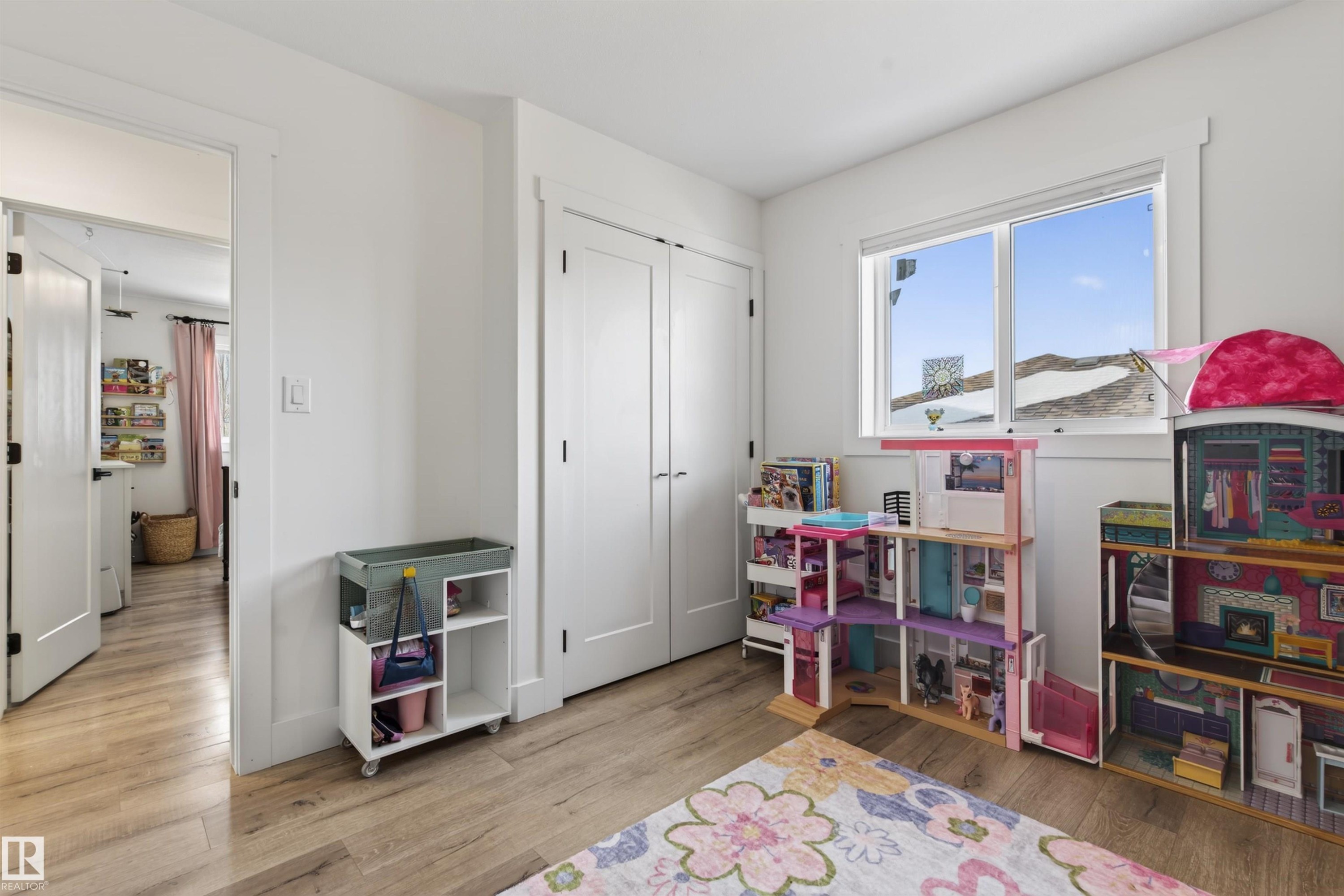 












2508 Lake Avenue

,
Cold Lake,




AB
T9M 0A1

