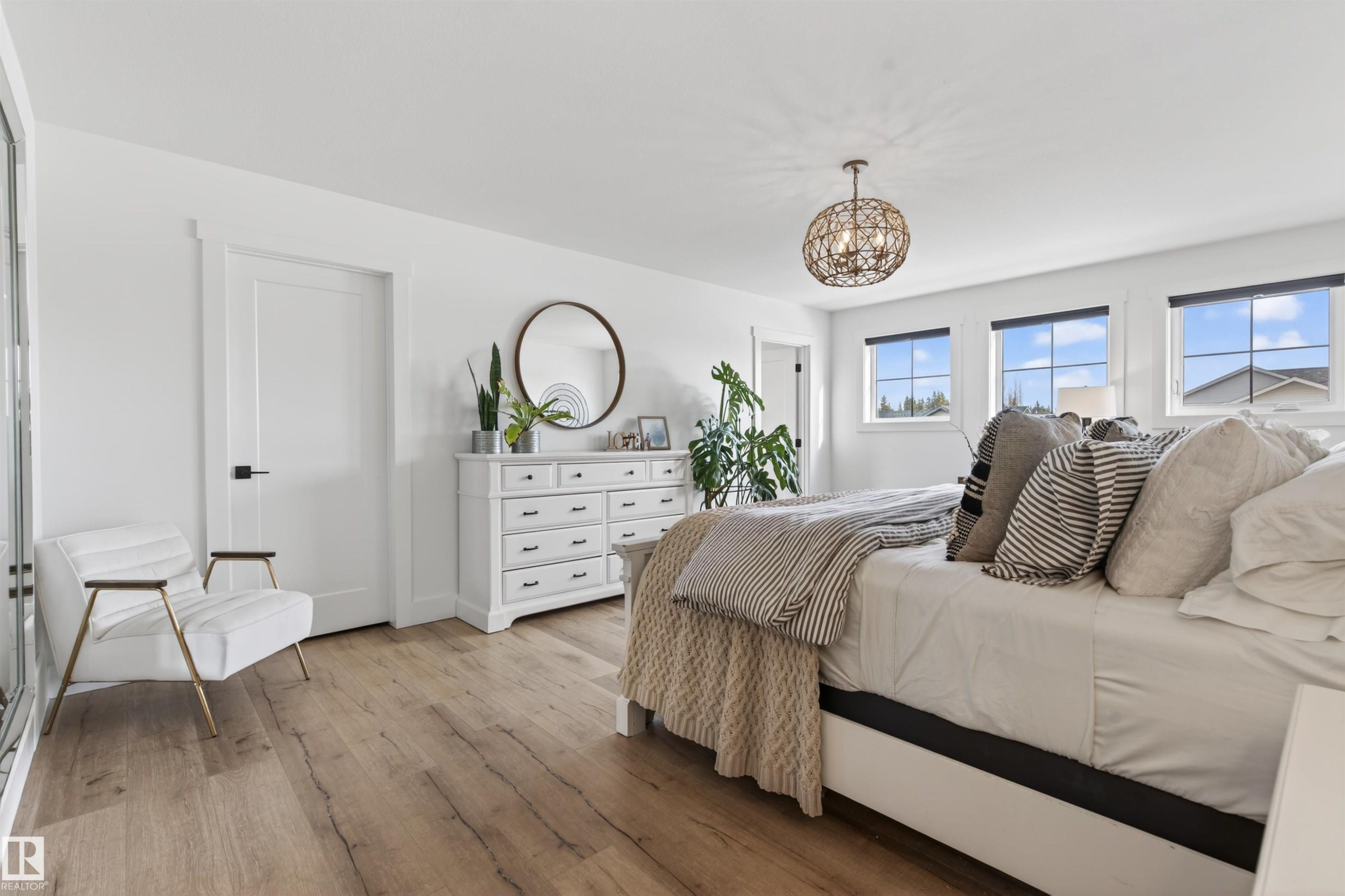 












2508 Lake Avenue

,
Cold Lake,




AB
T9M 0A1

