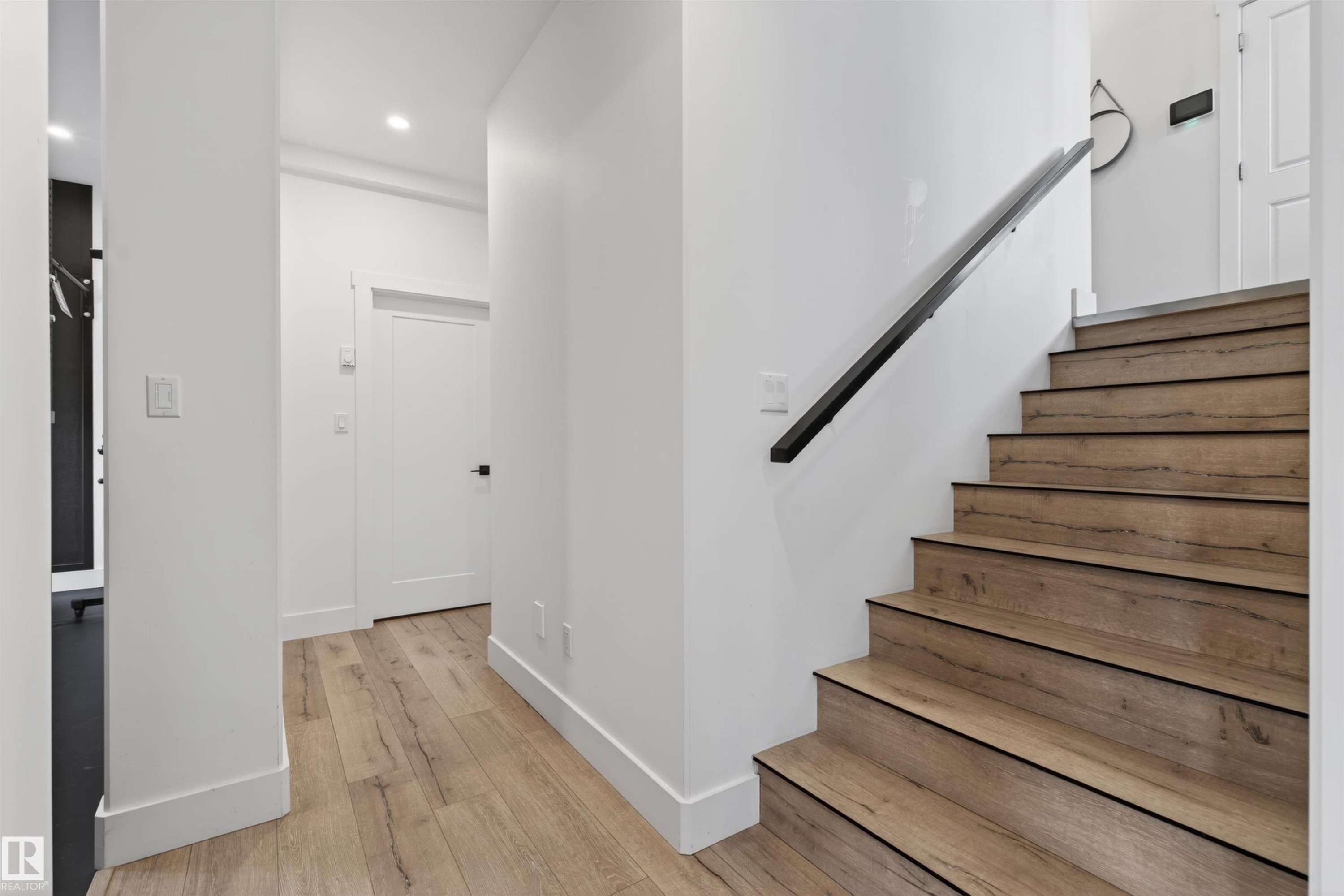 












2508 Lake Avenue

,
Cold Lake,




AB
T9M 0A1

