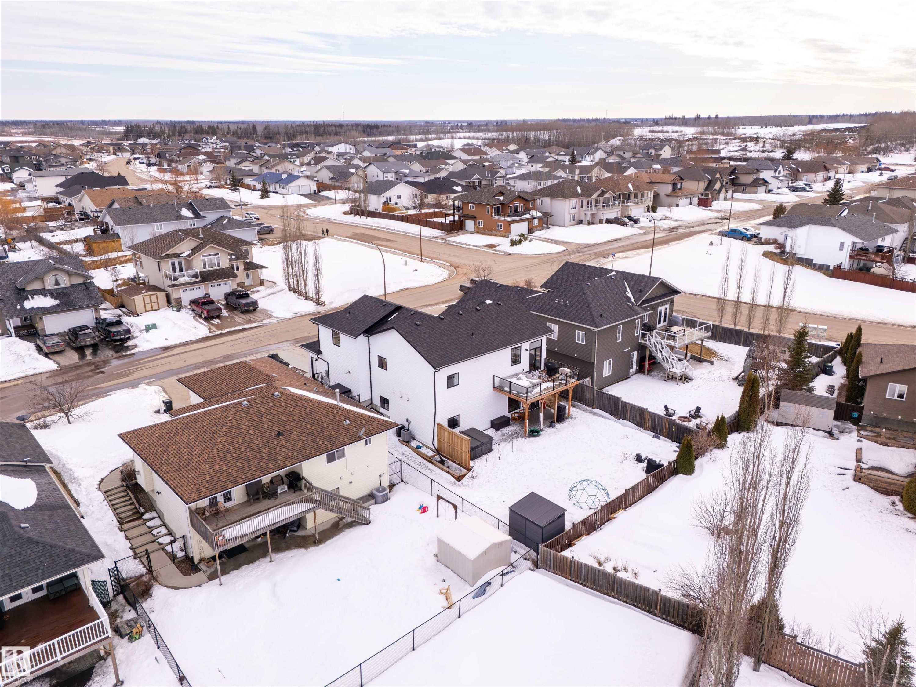 












2508 Lake Avenue

,
Cold Lake,




AB
T9M 0A1

