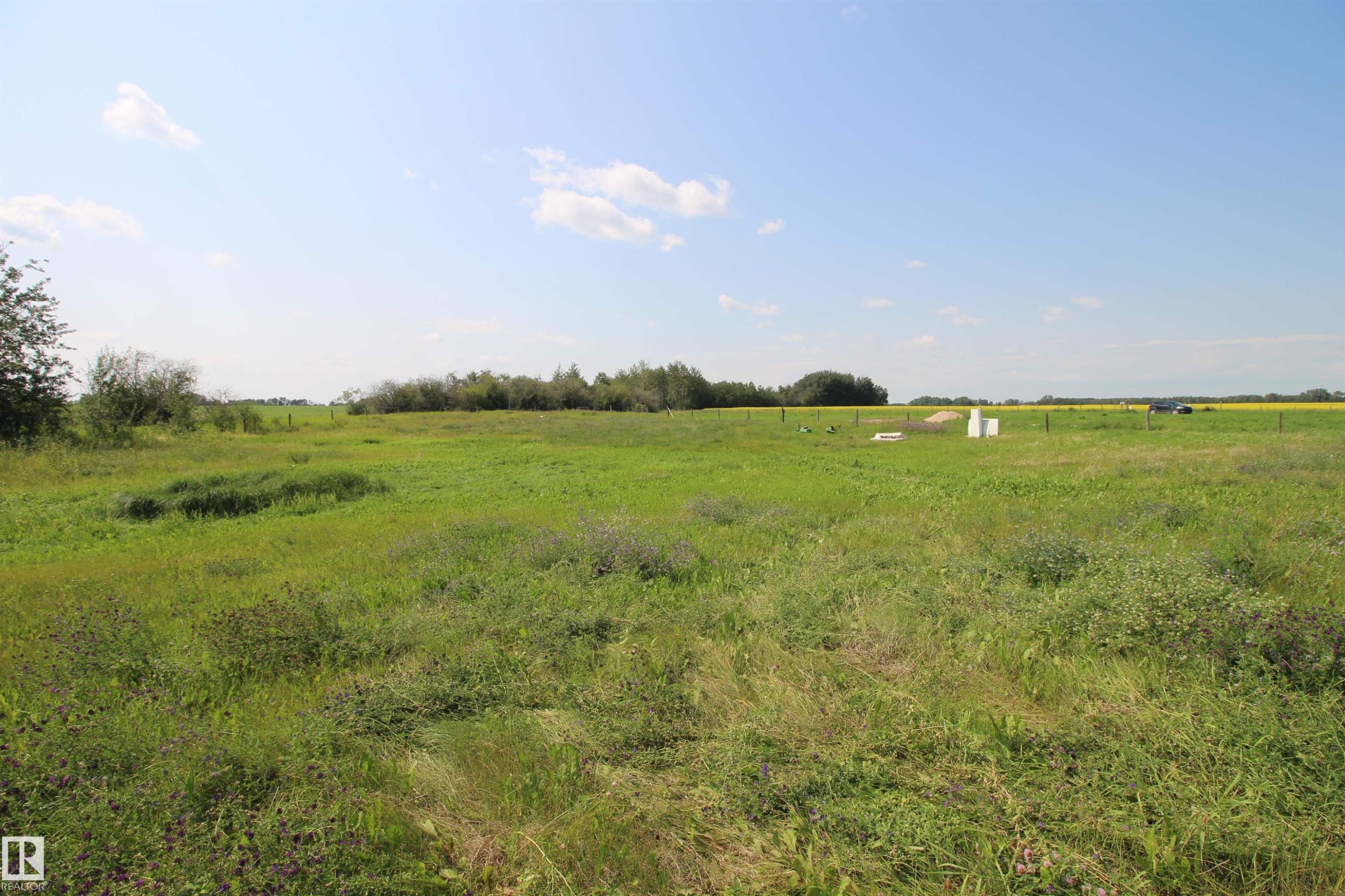 












26521 Twp Rd 584

,
Rural Westlock County,







AB
T7P 2P6

