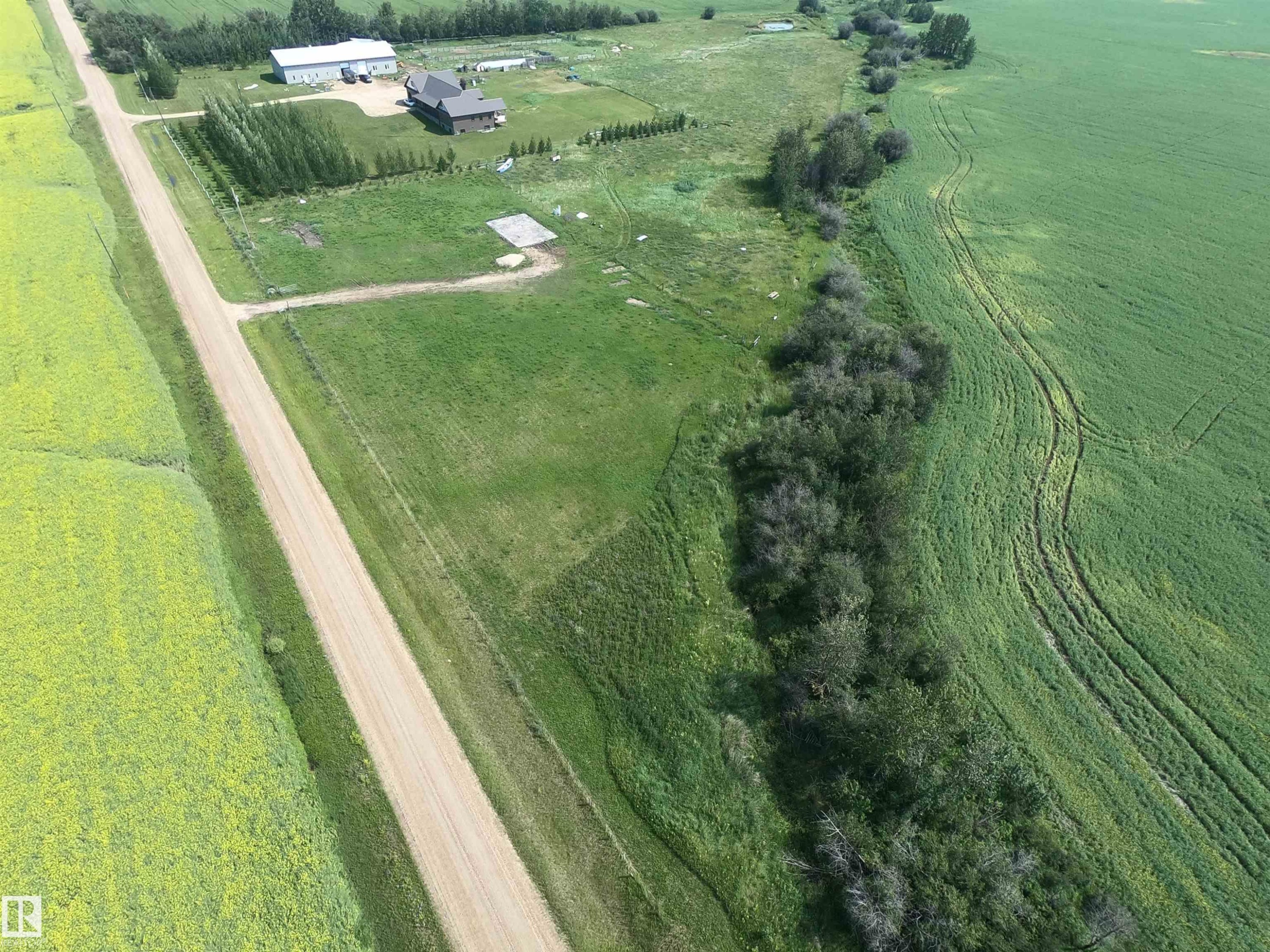 












26521 Twp Rd 584

,
Rural Westlock County,







AB
T7P 2P6

