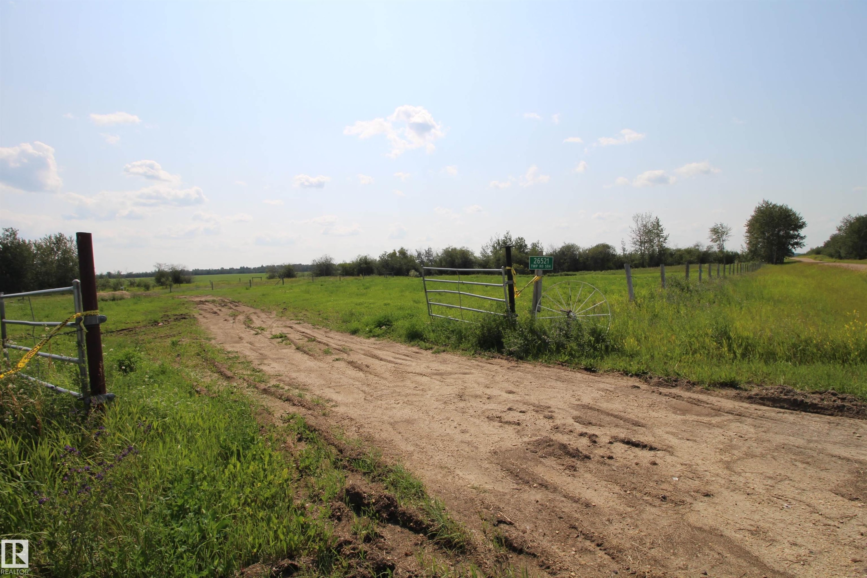 












26521 Twp Rd 584

,
Rural Westlock County,







AB
T7P 2P6

