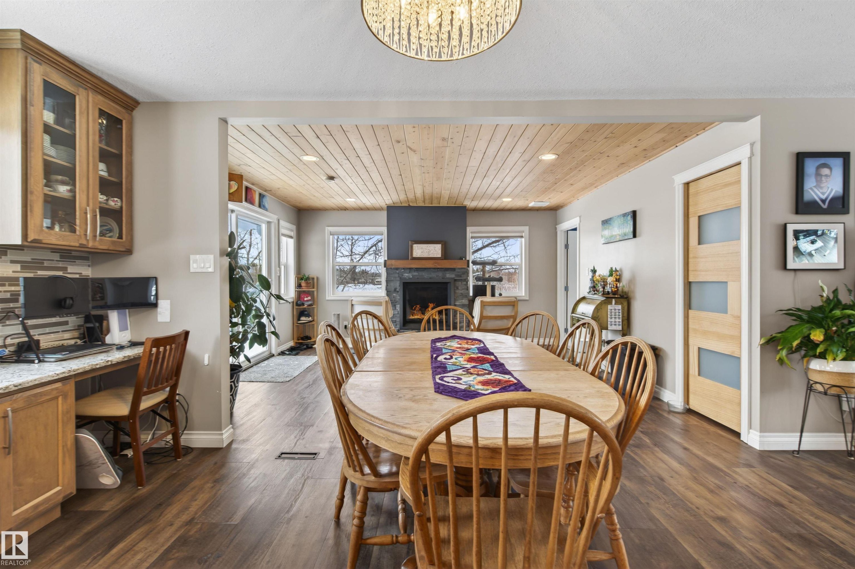 












5803 53 Avenue

,
Cold Lake,




AB
T9M 1C8

