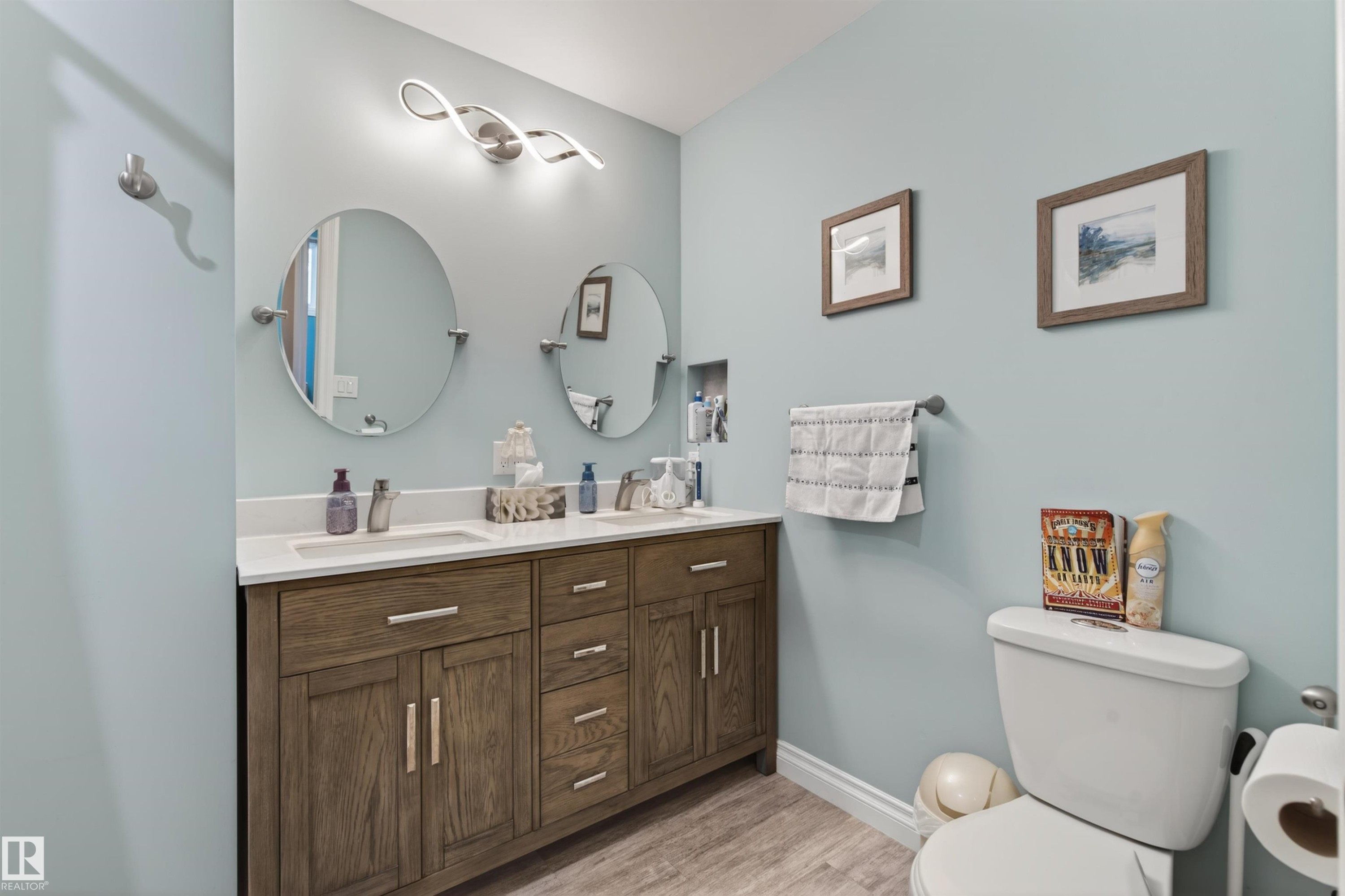 












5803 53 Avenue

,
Cold Lake,




AB
T9M 1C8

