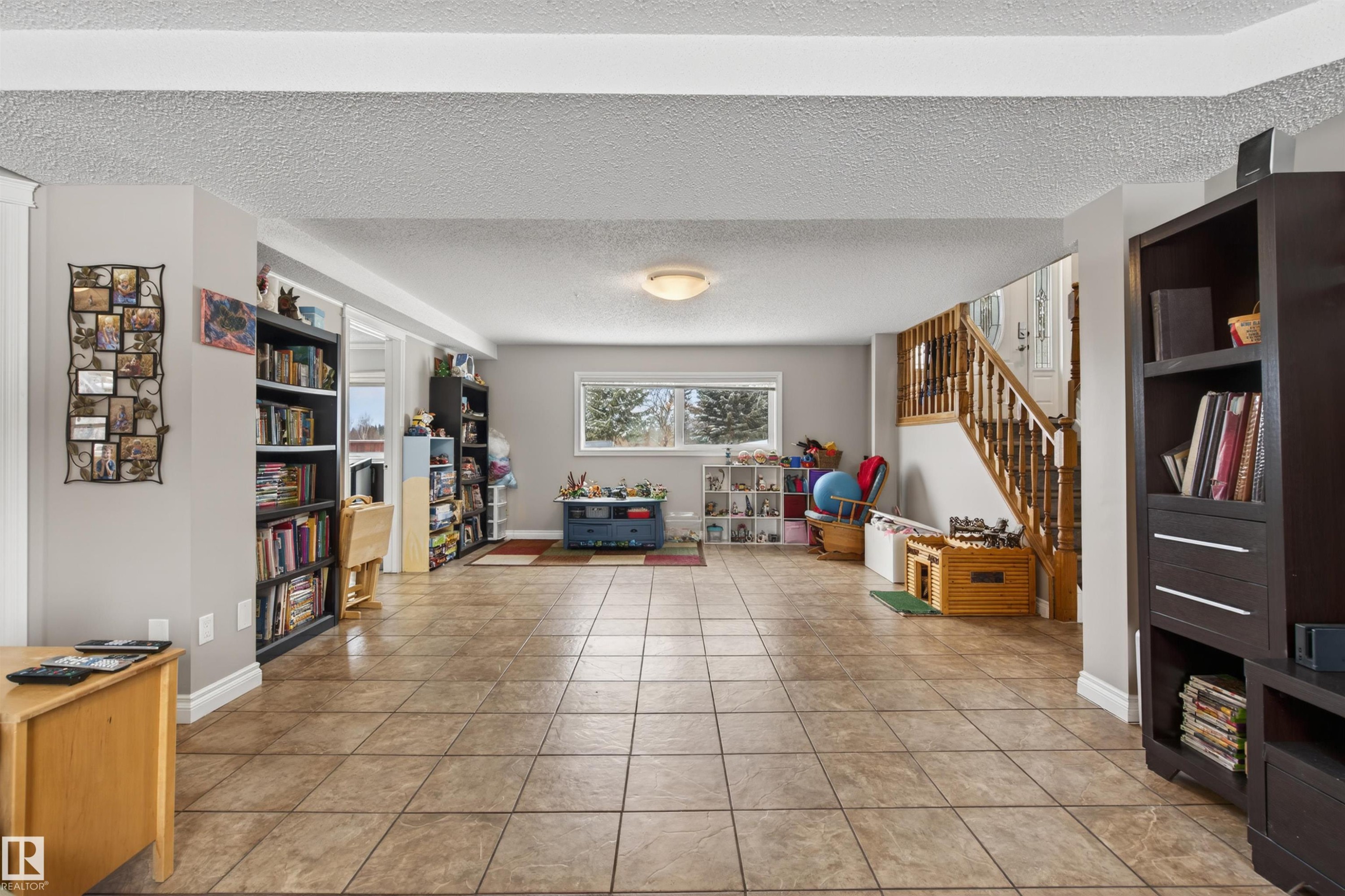 












5803 53 Avenue

,
Cold Lake,




AB
T9M 1C8

