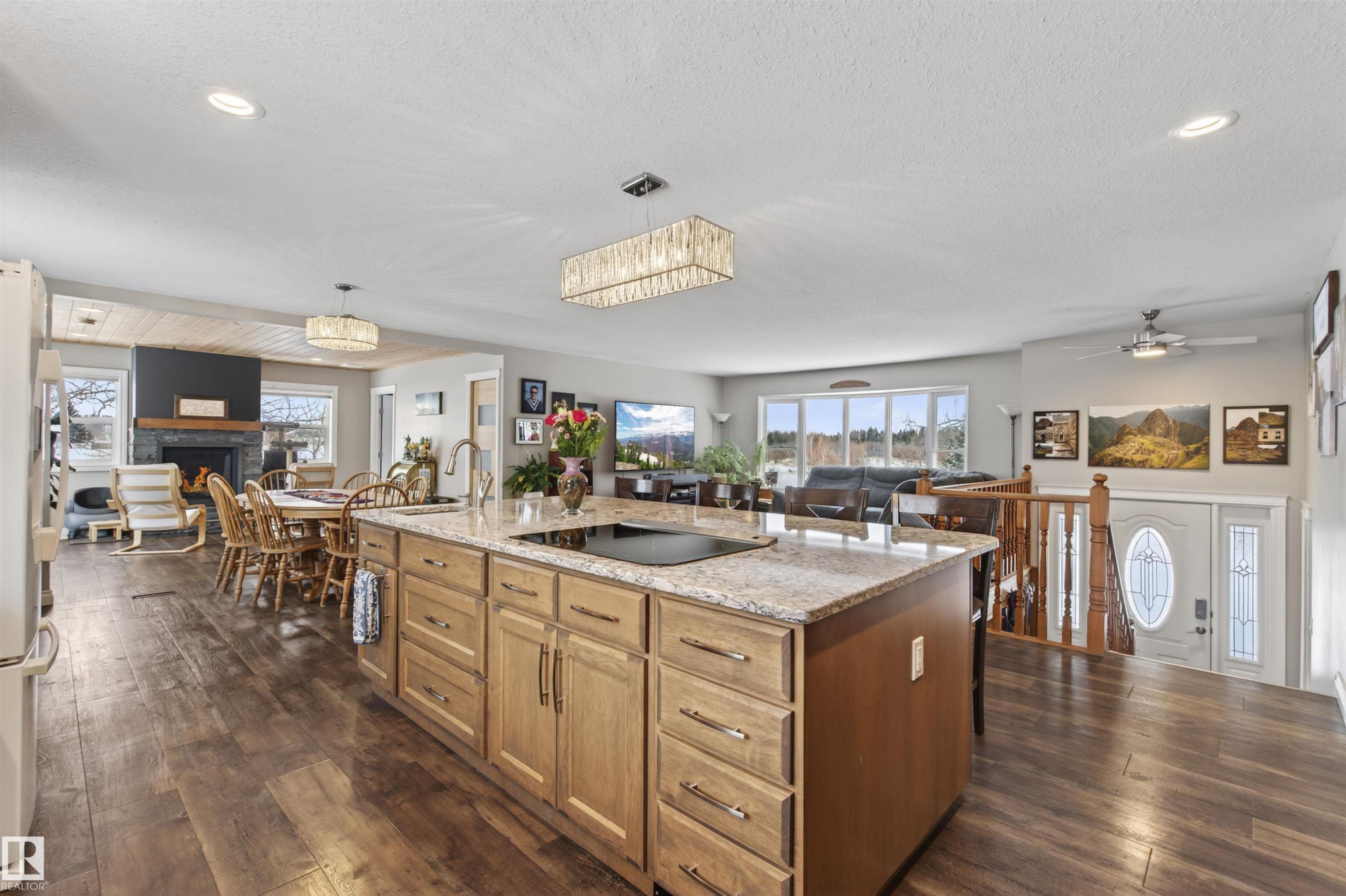 












5803 53 Avenue

,
Cold Lake,




AB
T9M 1C8

