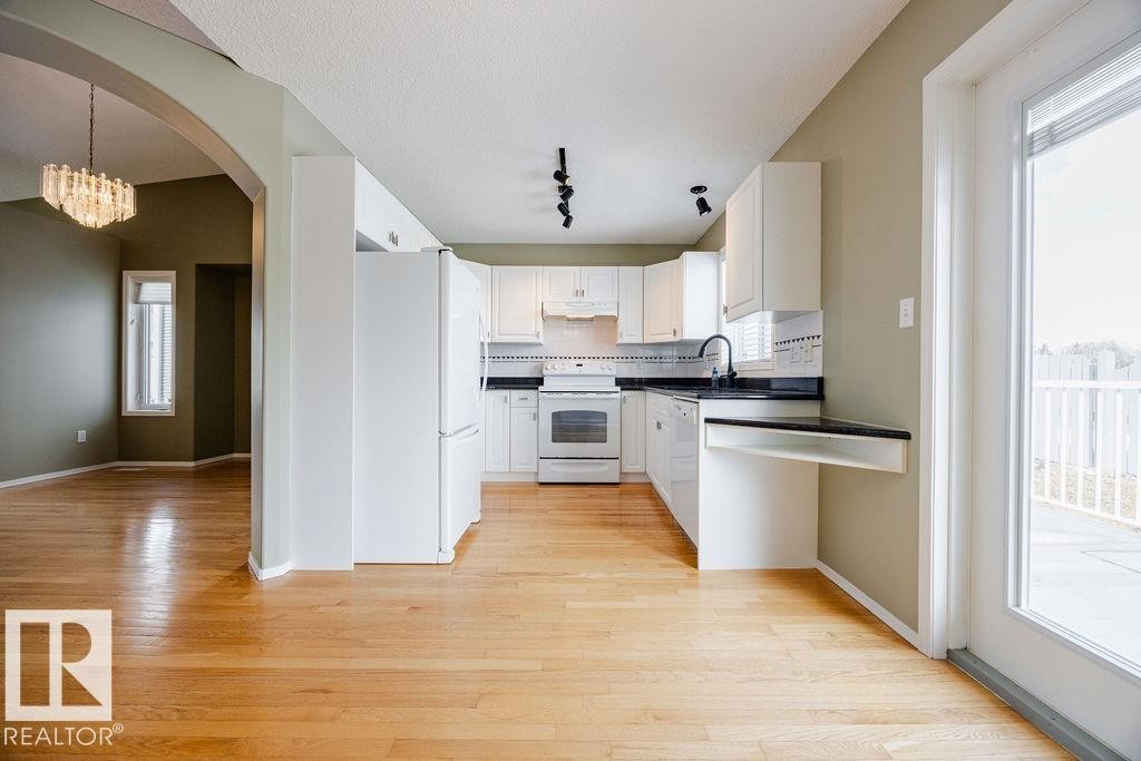 












17 65 CRANFORD Drive

,
Sherwood Park,




AB
T8H 1W5

