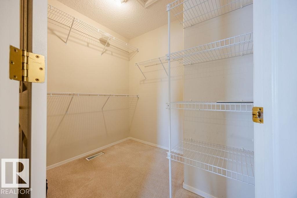 












17 65 CRANFORD Drive

,
Sherwood Park,




AB
T8H 1W5

