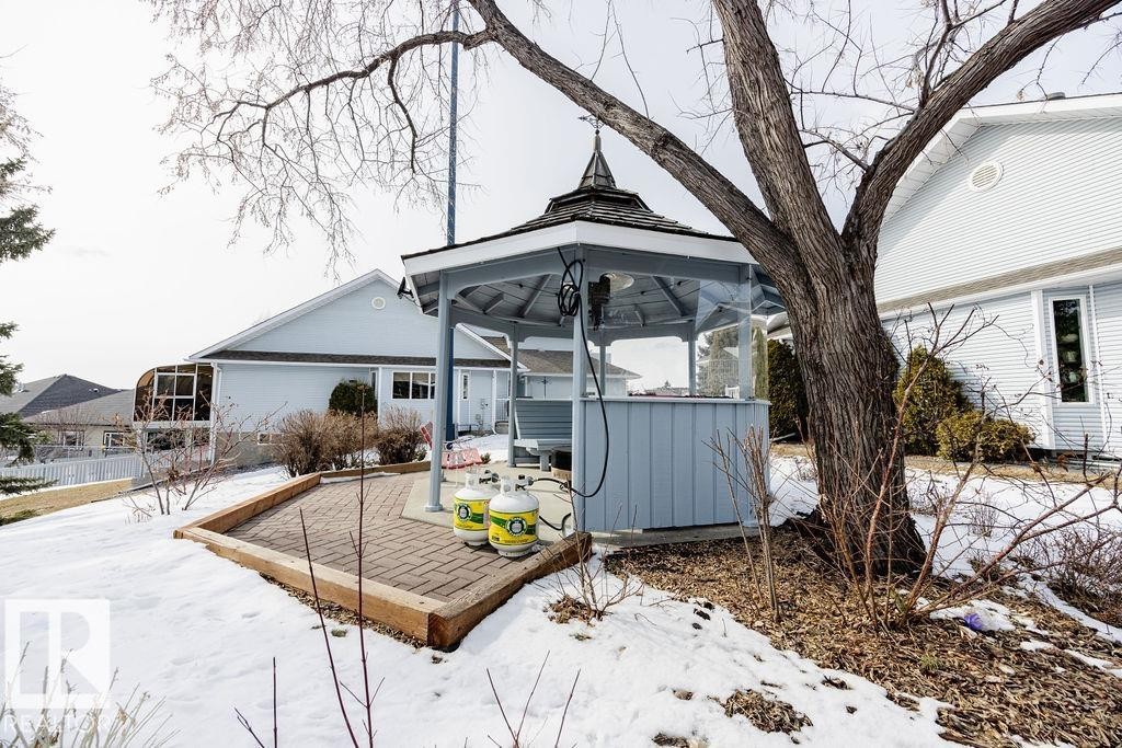 












17 65 CRANFORD Drive

,
Sherwood Park,




AB
T8H 1W5

