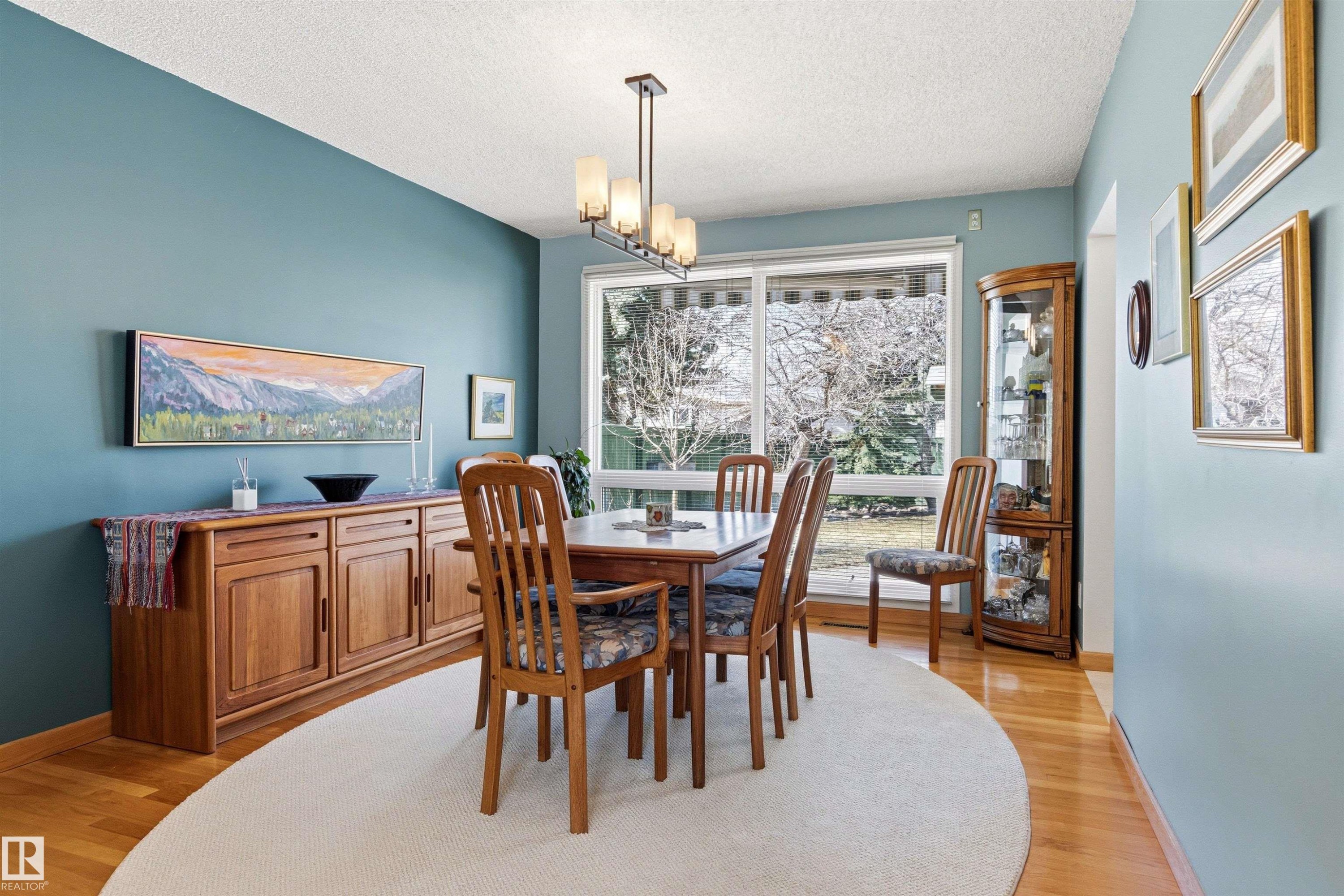 












6308 131 Street

,
Edmonton,




AB
T6H 3Y3

