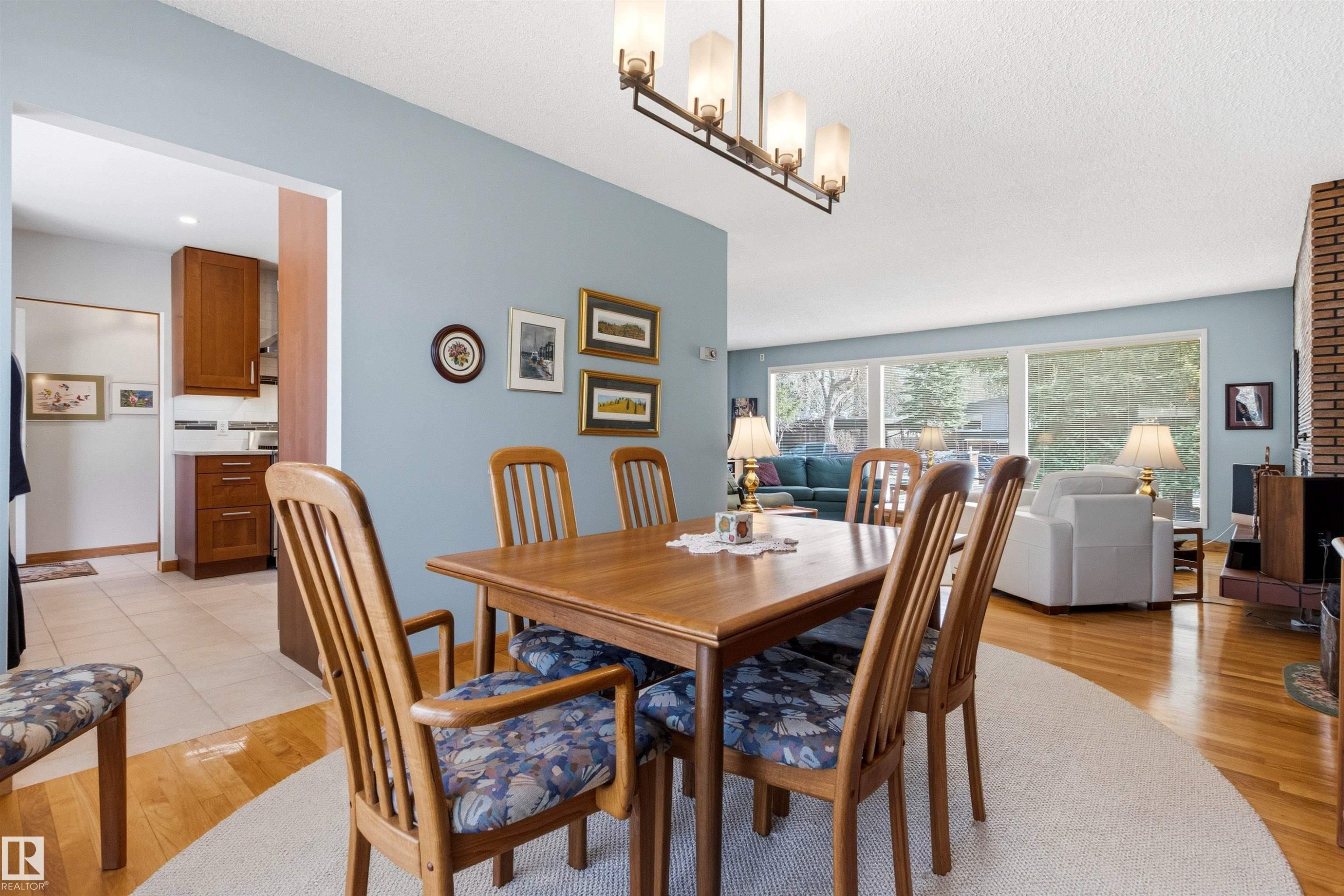












6308 131 Street

,
Edmonton,




AB
T6H 3Y3

