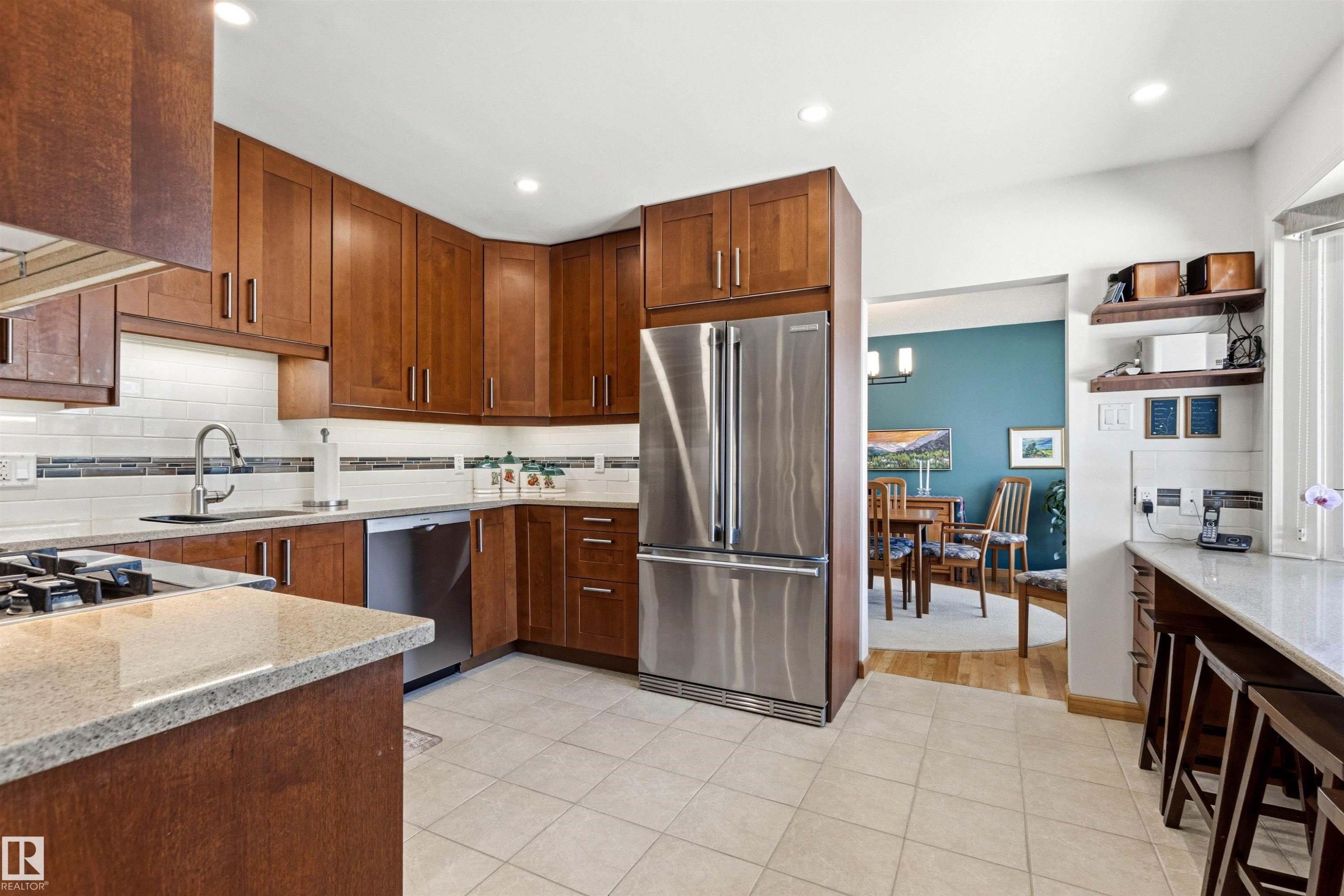 












6308 131 Street

,
Edmonton,




AB
T6H 3Y3

