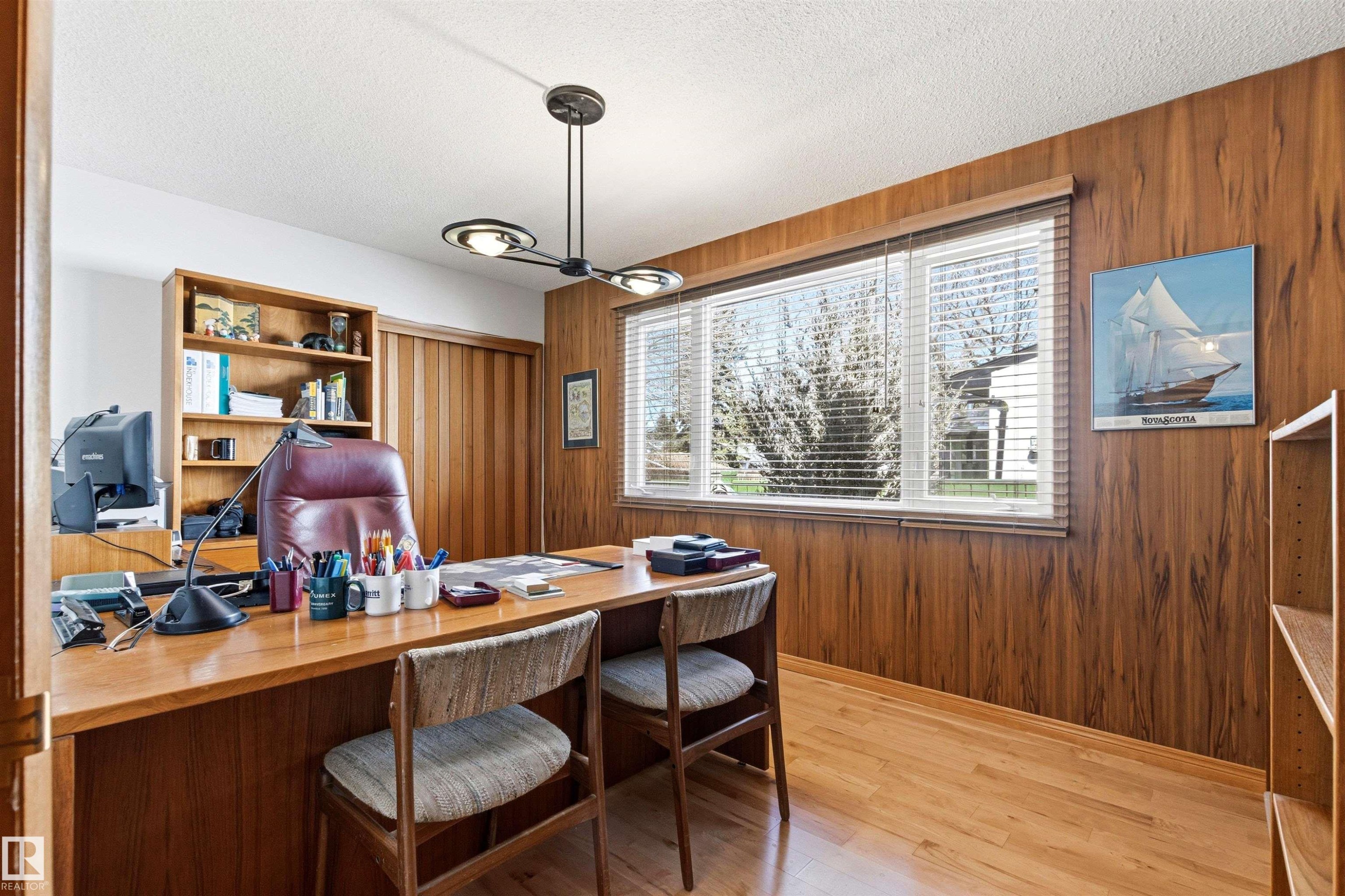 












6308 131 Street

,
Edmonton,




AB
T6H 3Y3


