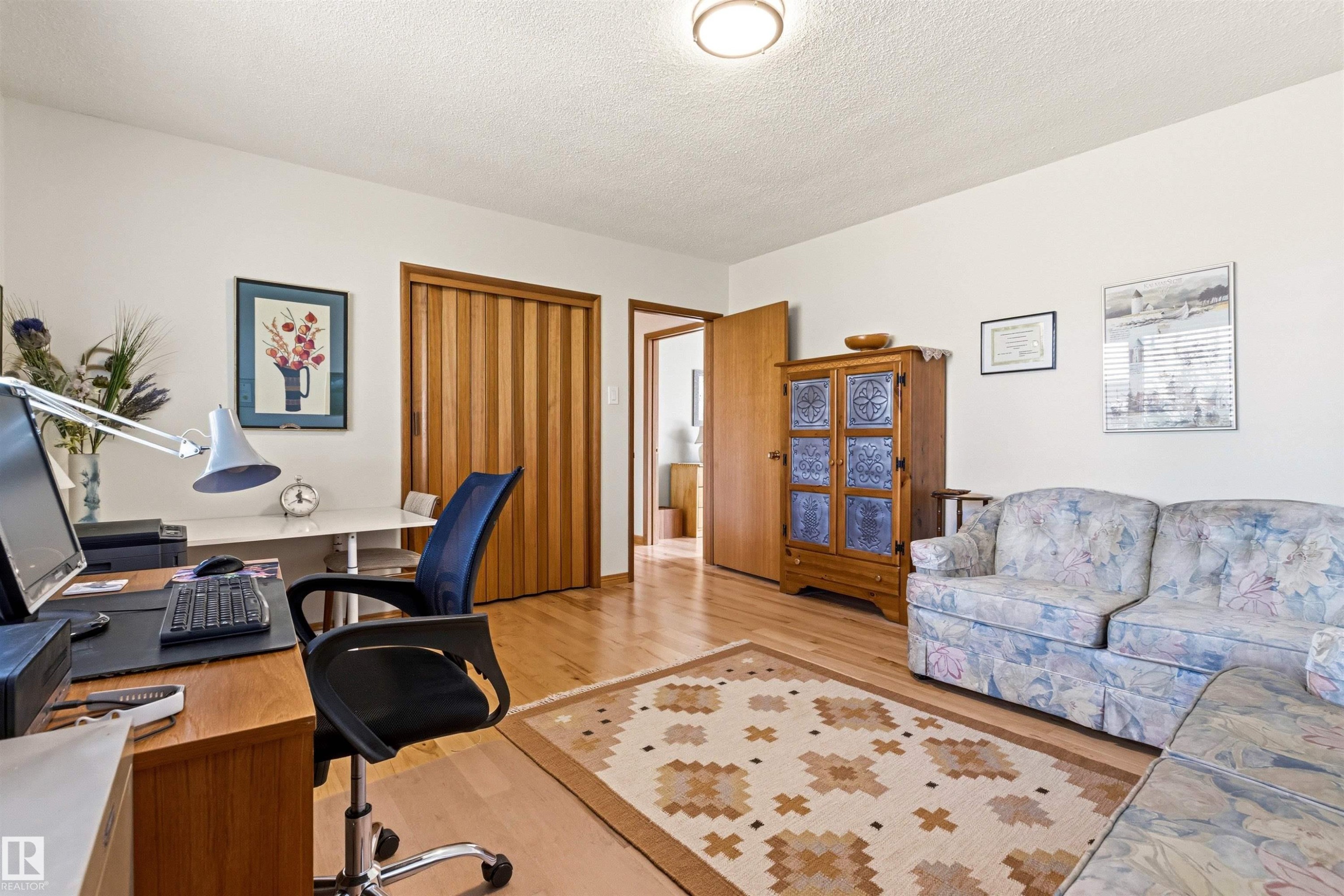 












6308 131 Street

,
Edmonton,




AB
T6H 3Y3


