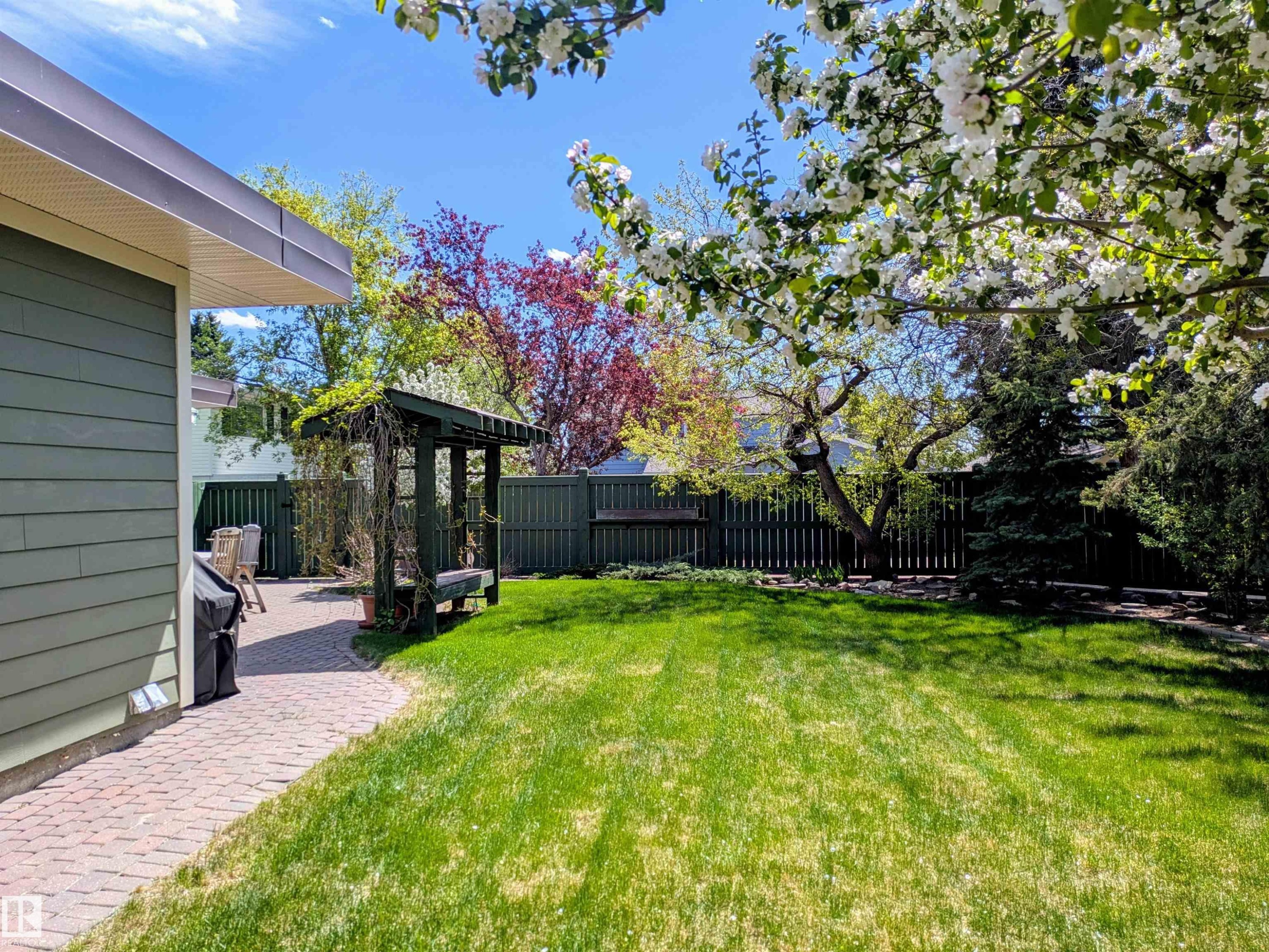 












6308 131 Street

,
Edmonton,




AB
T6H 3Y3

