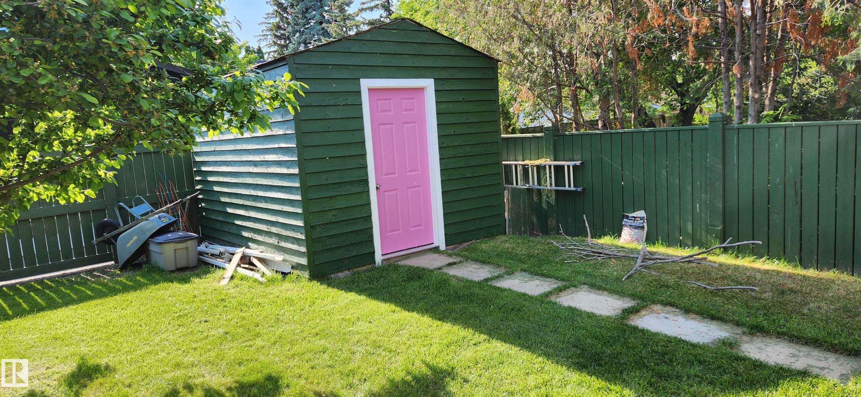 












6308 131 Street

,
Edmonton,




AB
T6H 3Y3

