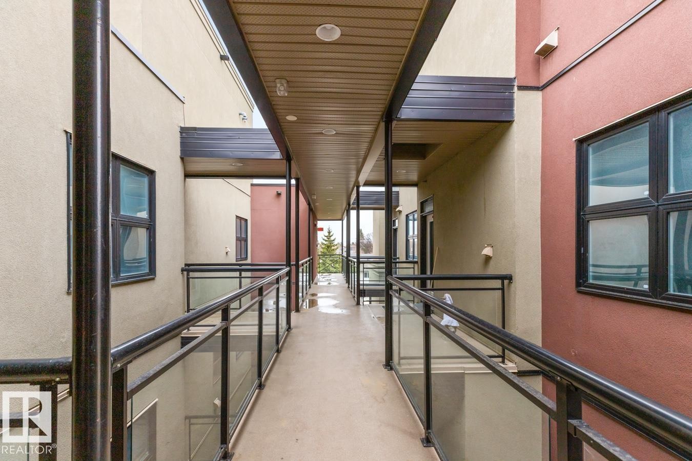 












406 10808 71 Avenue

,
Edmonton,




AB
T6E 0X7

