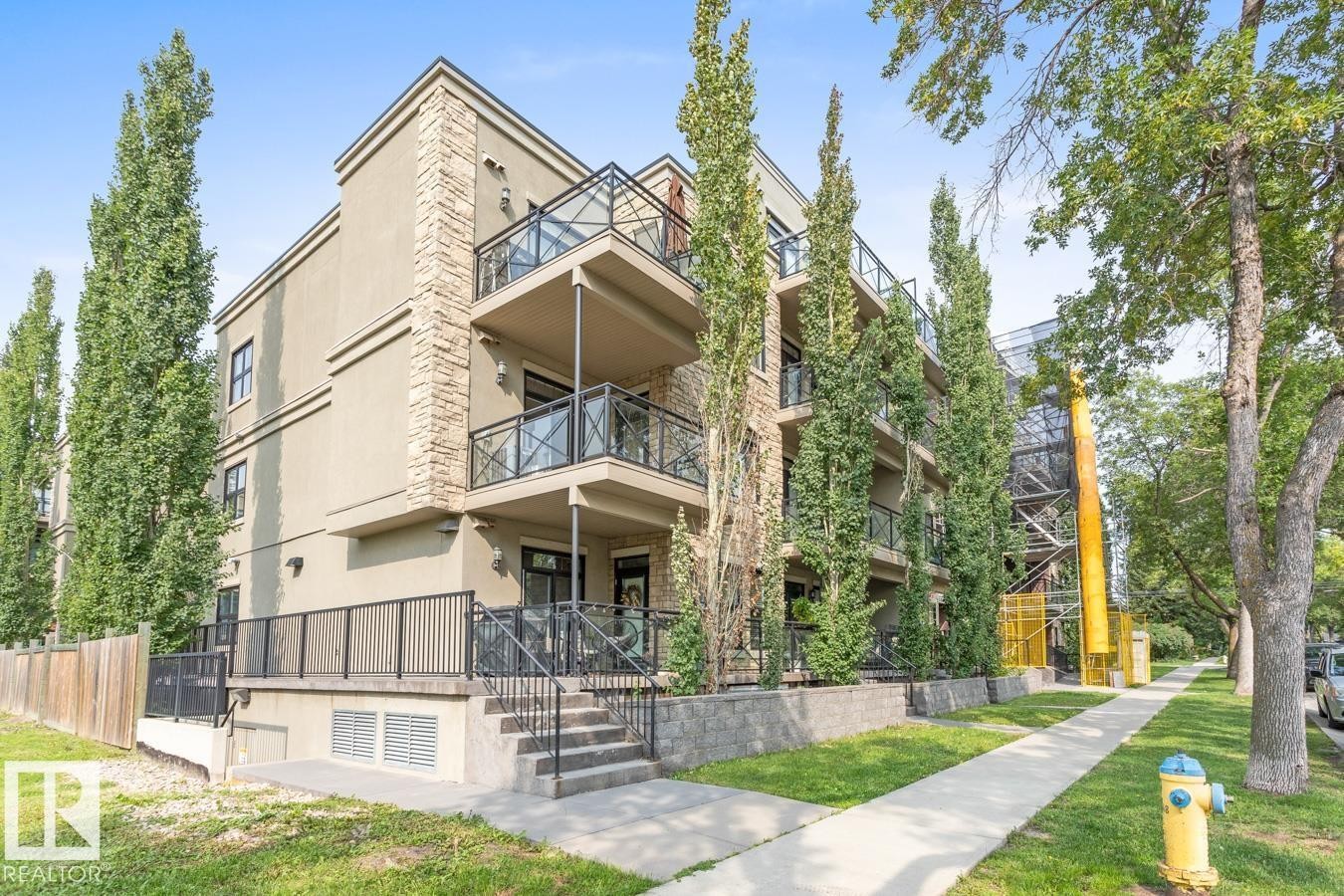 












406 10808 71 Avenue

,
Edmonton,




AB
T6E 0X7

