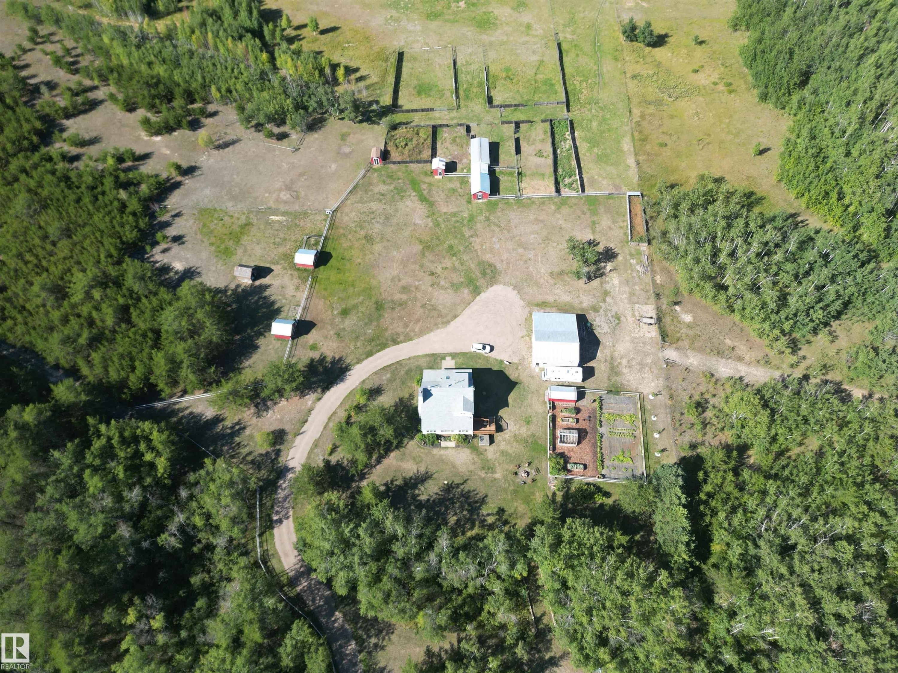 












44306 Township Rd 630

,
Rural Bonnyville M.D.,




AB
T0A 0B0

