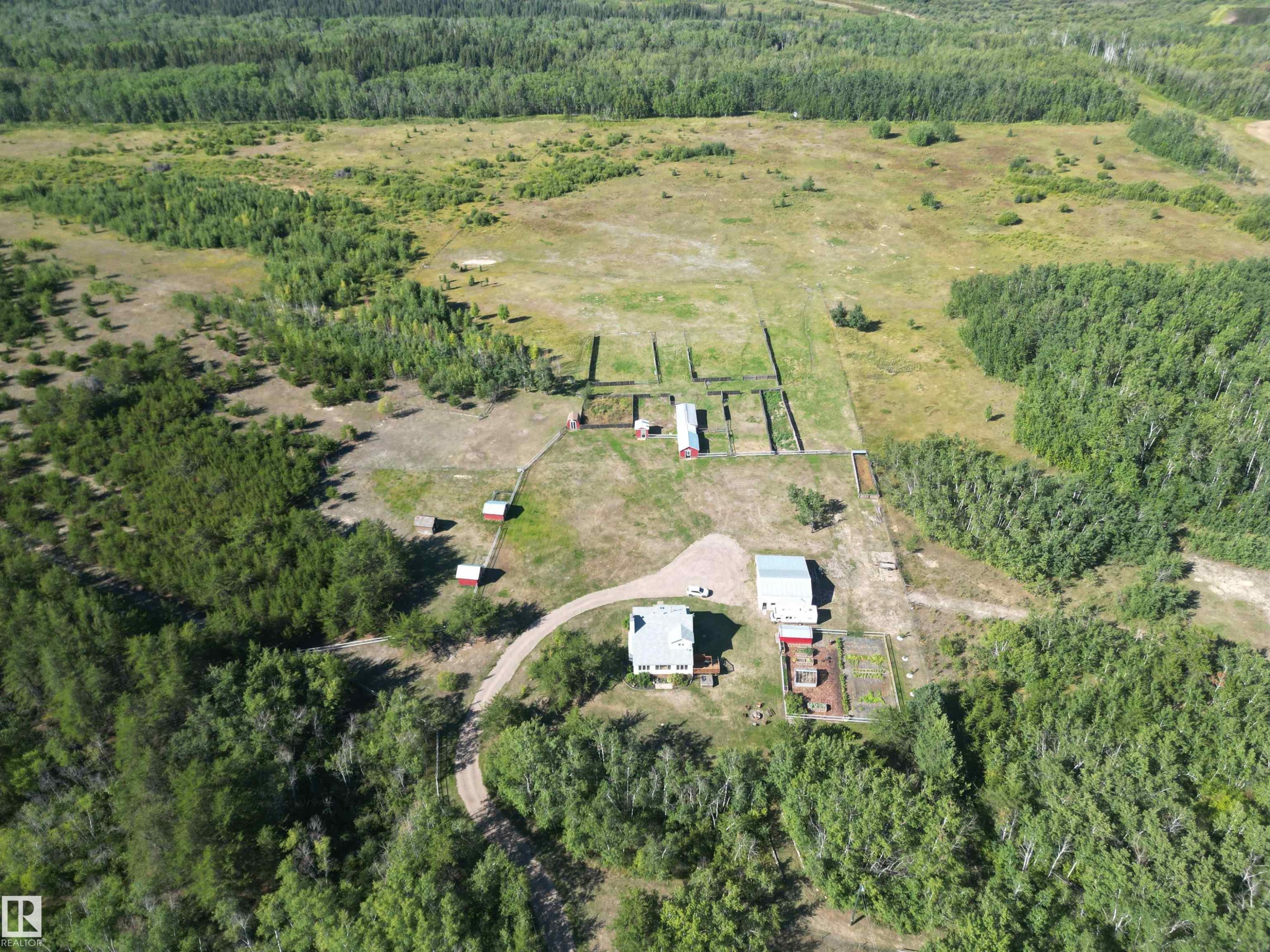 












44306 Township Rd 630

,
Rural Bonnyville M.D.,




AB
T0A 0B0

