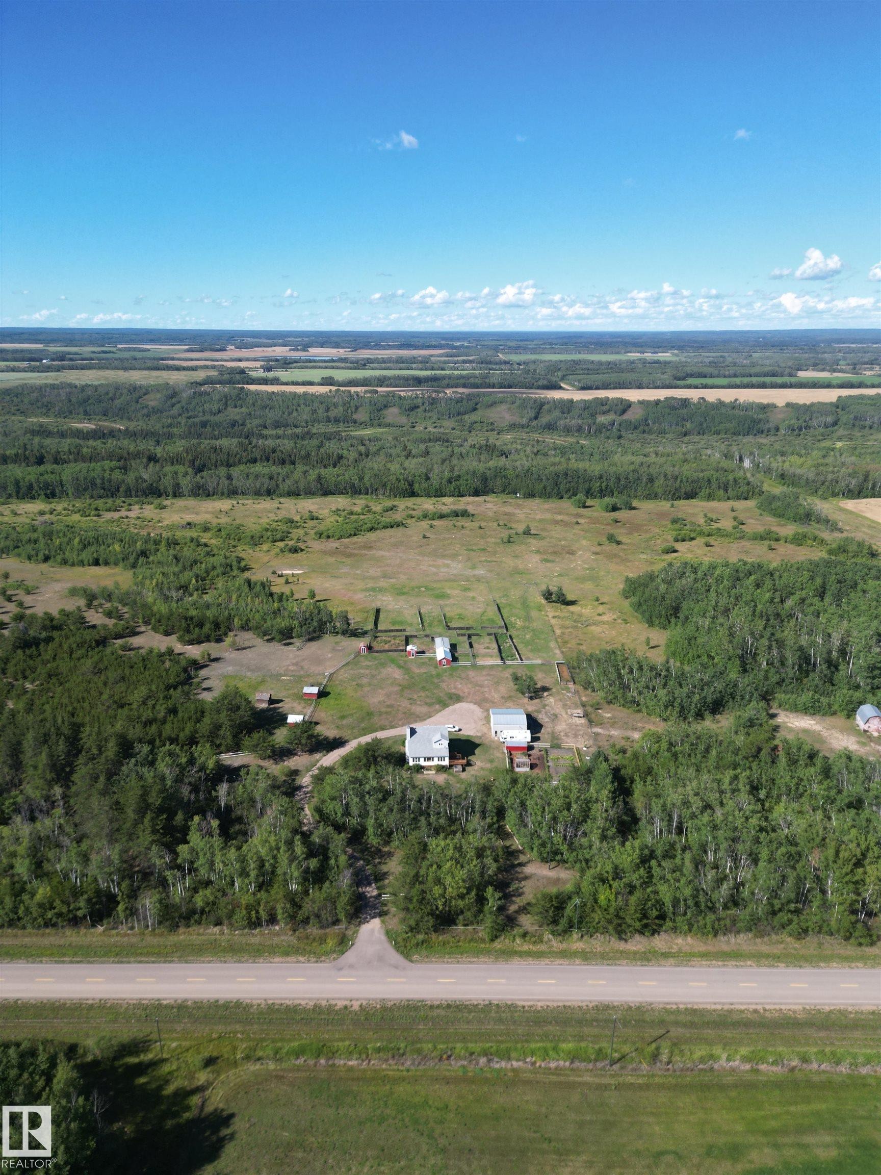 












44306 Township Rd 630

,
Rural Bonnyville M.D.,




AB
T0A 0B0

