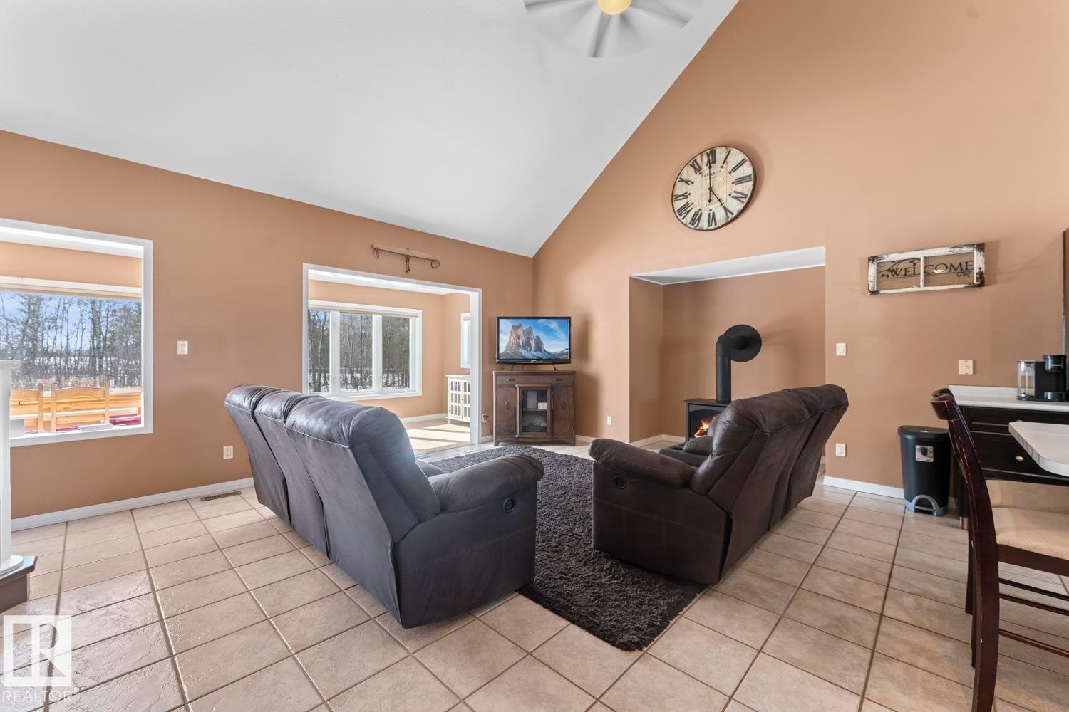 












44306 Township Rd 630

,
Rural Bonnyville M.D.,




AB
T0A 0B0

